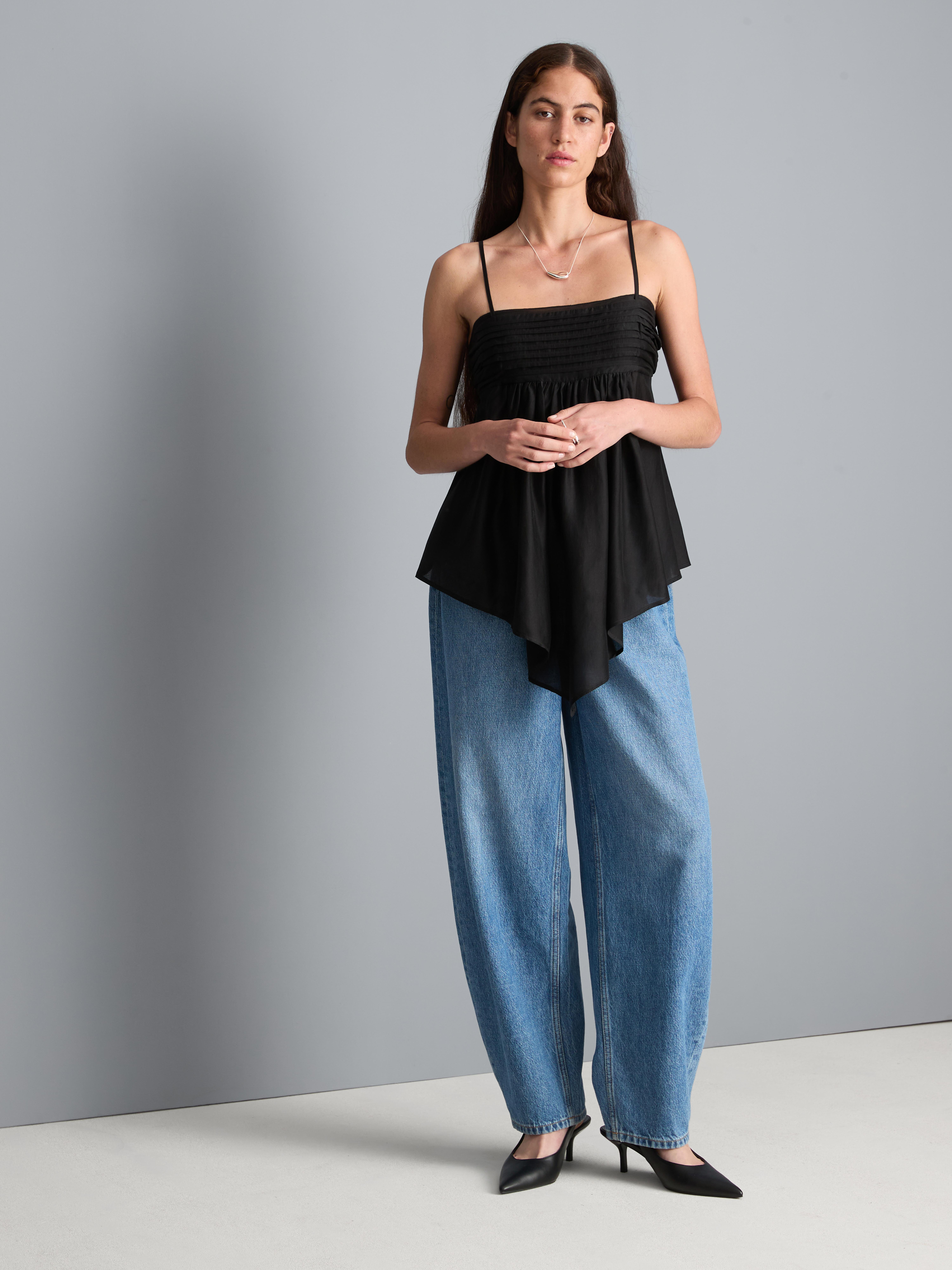 Hanky Hem Cami Top Black