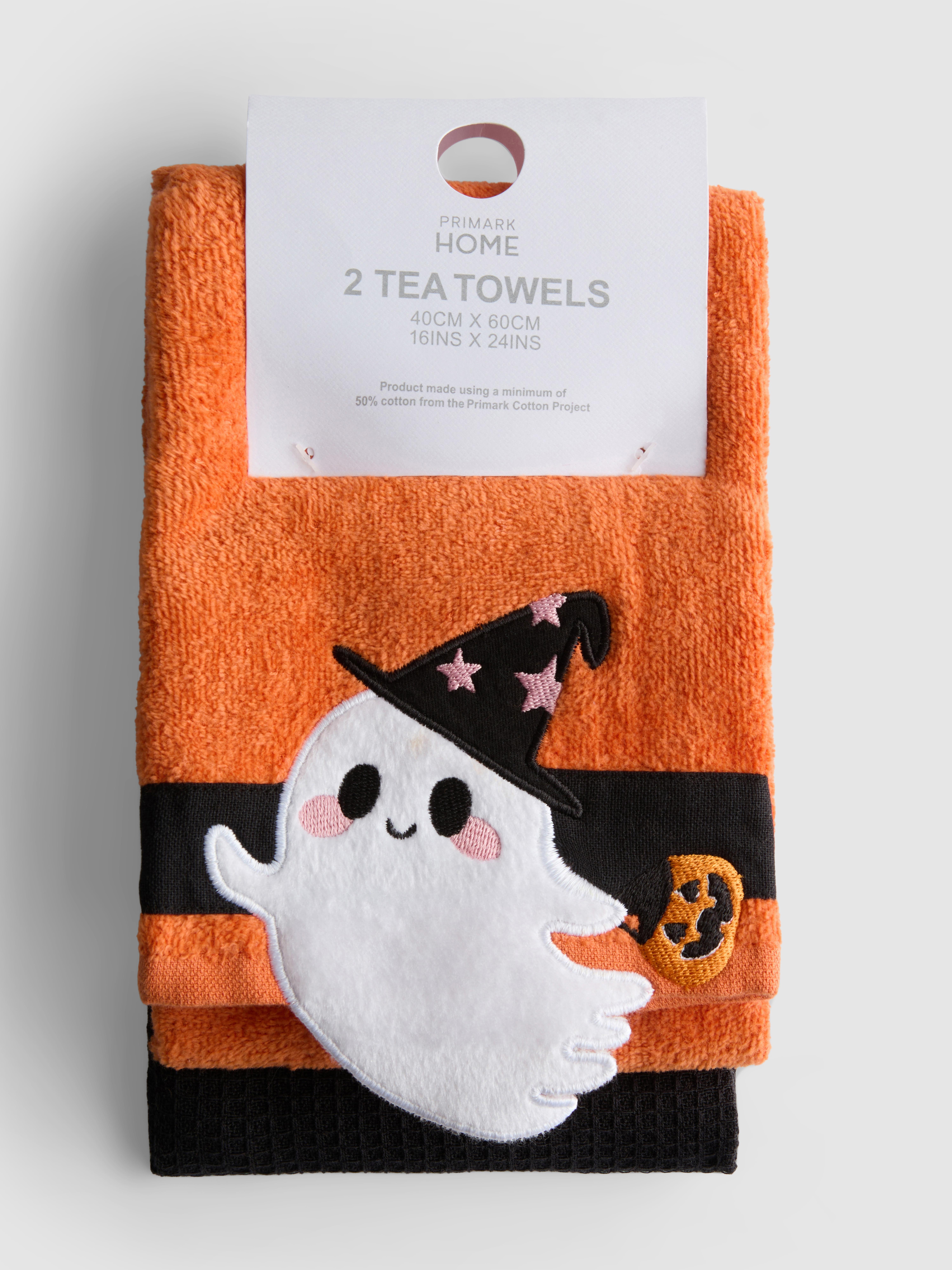 2pk Halloween Tea Towels