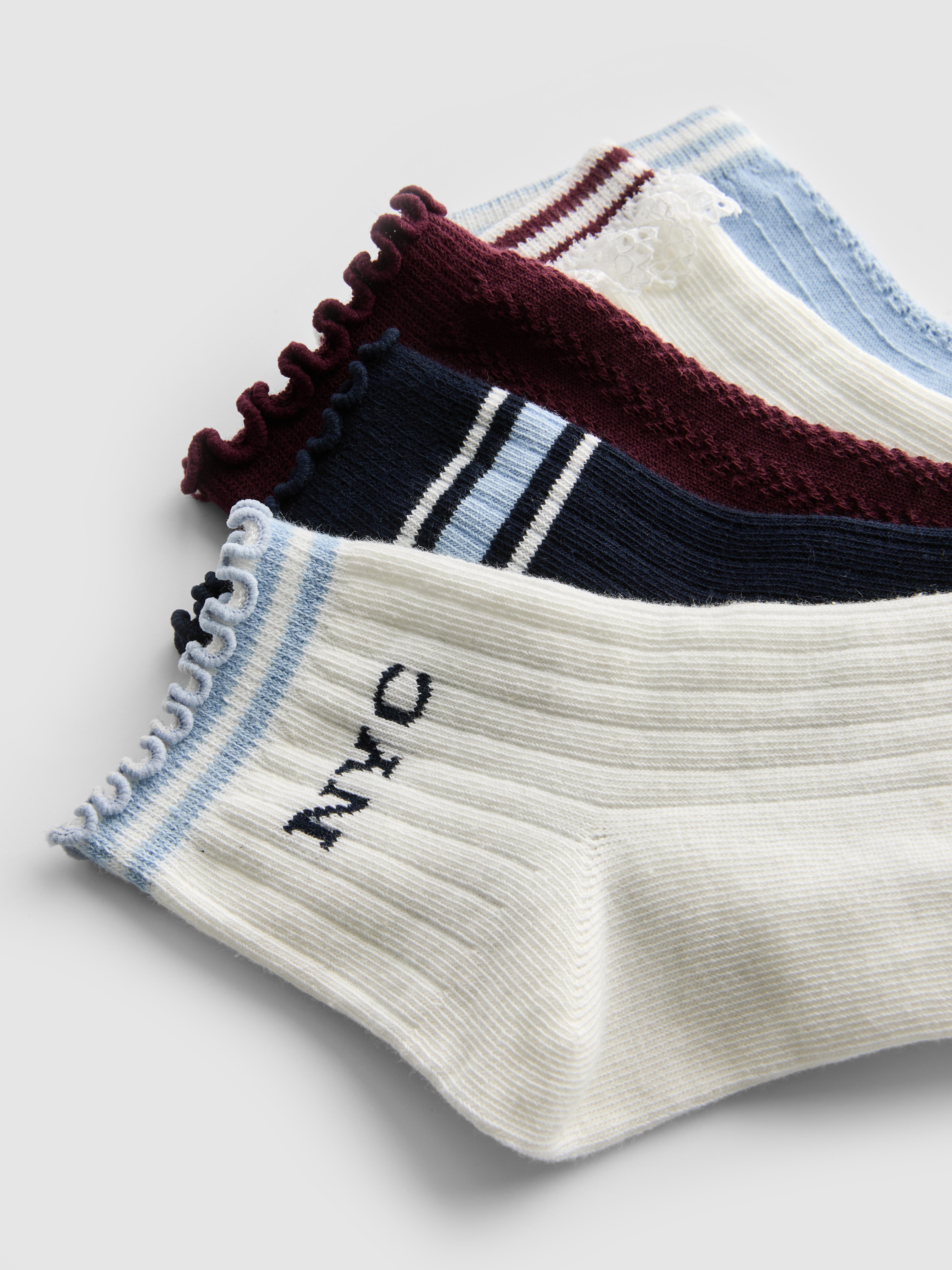 5pk Cotton Rich Lettuce Trim Quarter Socks