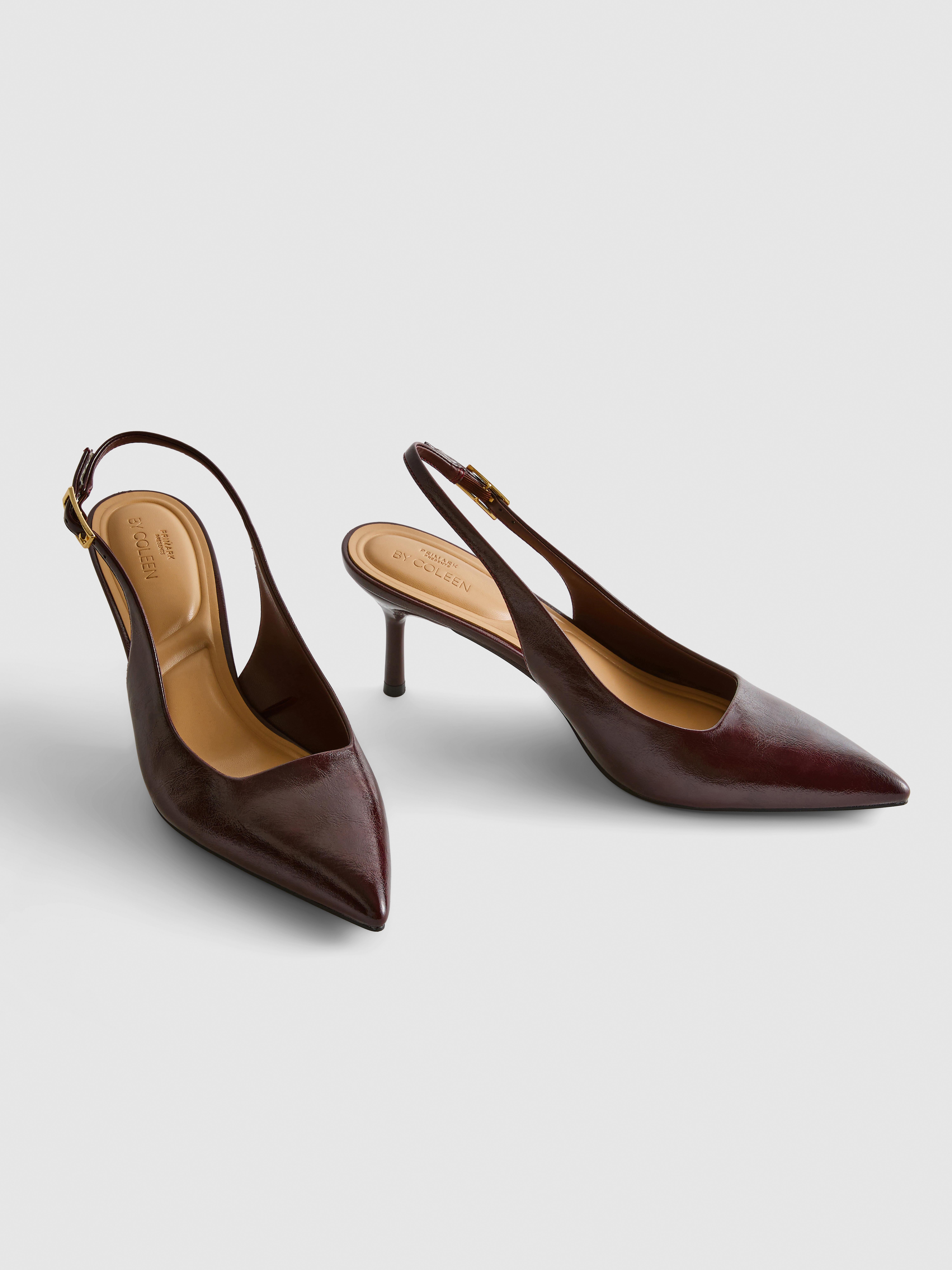 „By Collen“ Kunstleder-Slingbacks mit Schnalle