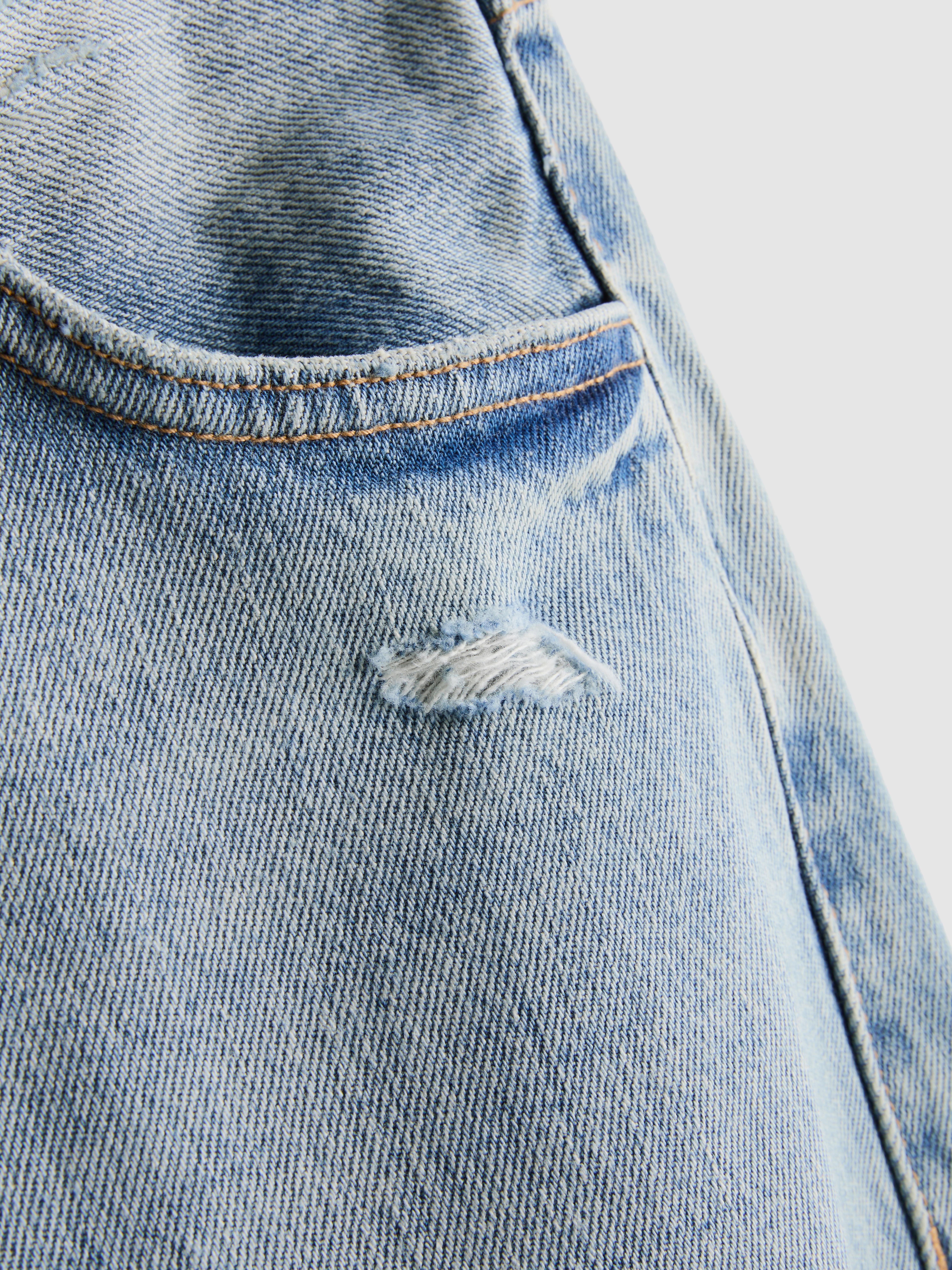 Mid Rise Boyfriend Jeans