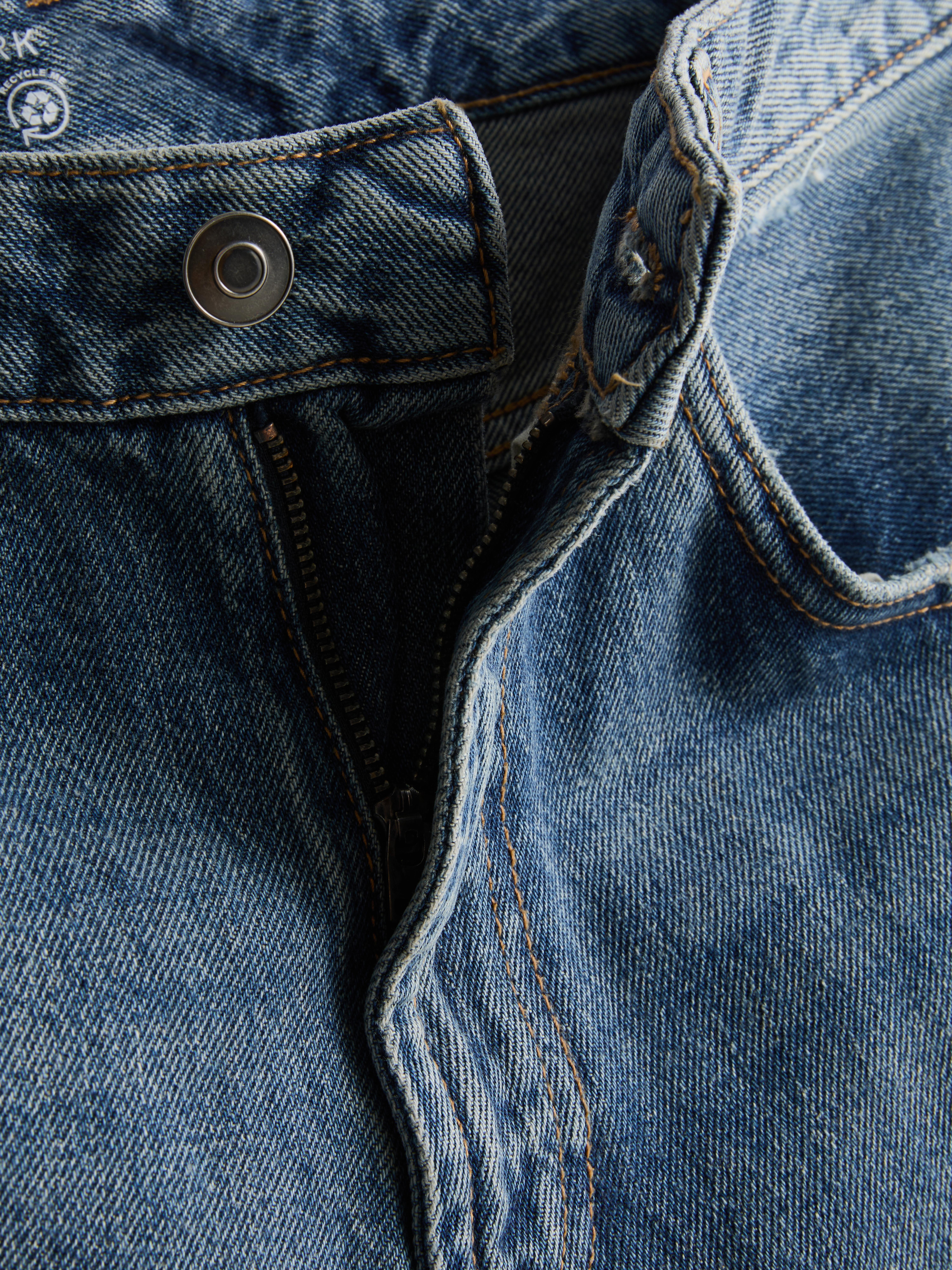 Mid Rise Boyfriend Jeans