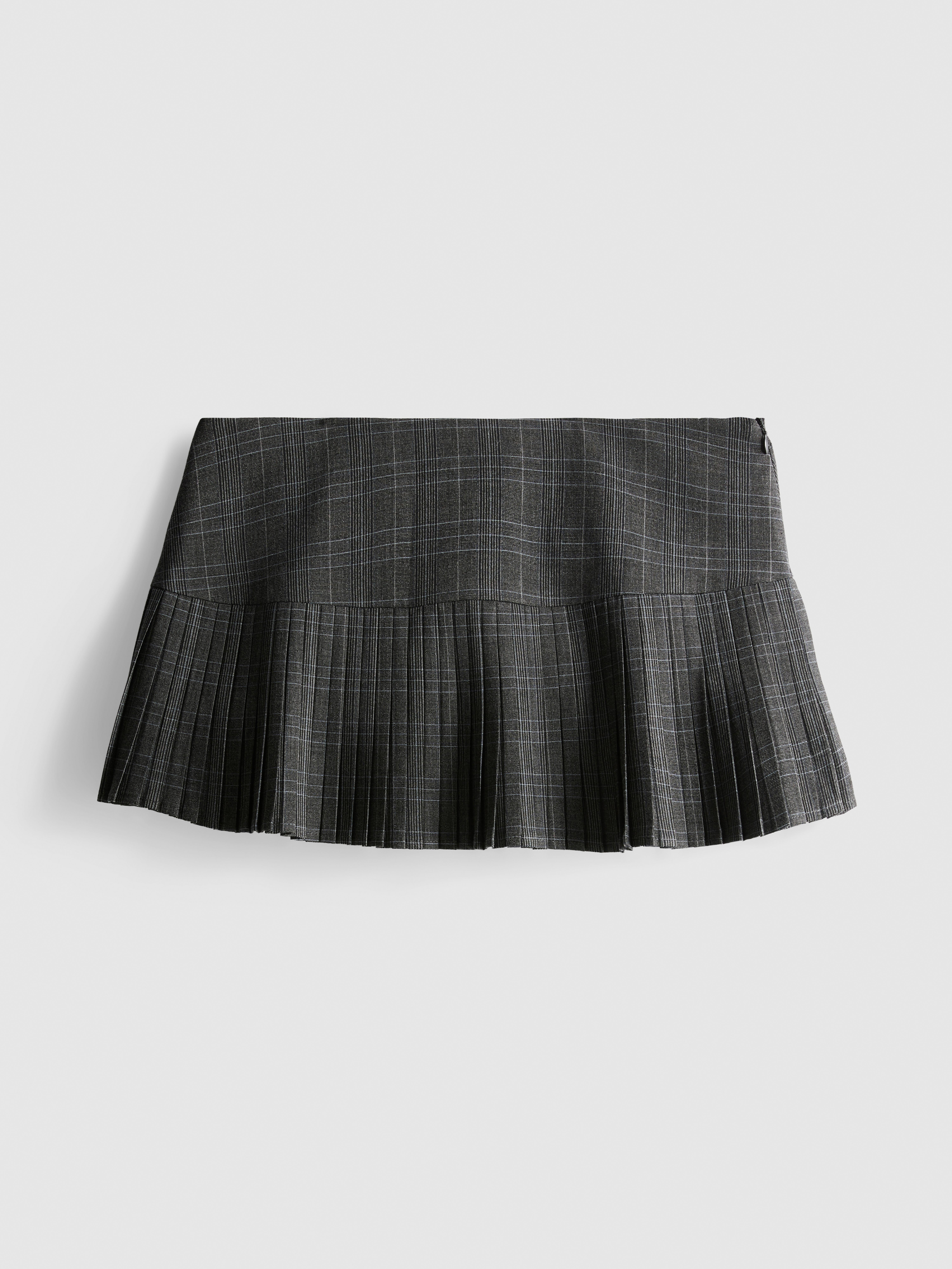 The Primark Scene | Checkered Pleated Mini Skirt