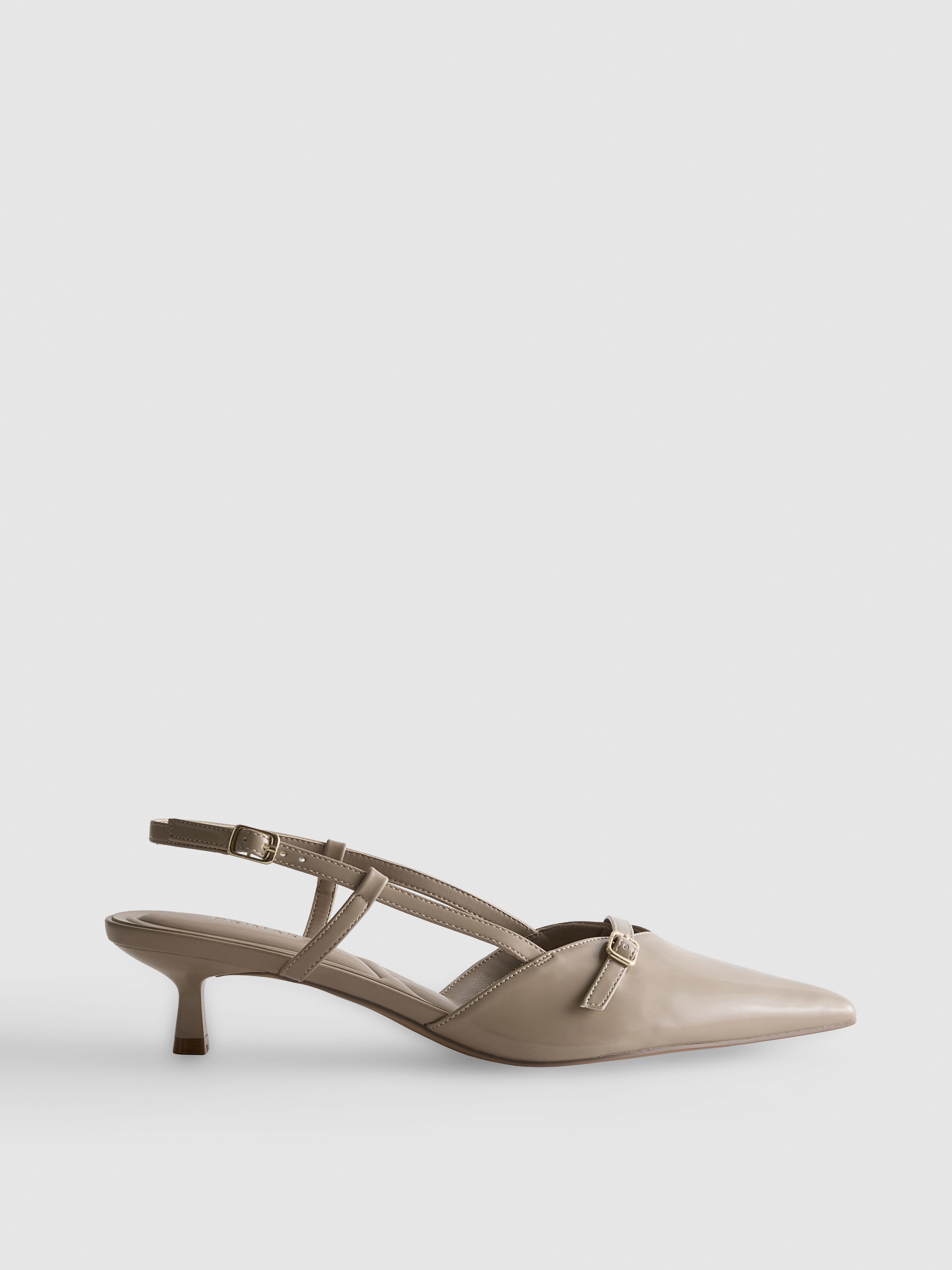 Pumps met lage hak en gesp Taupe