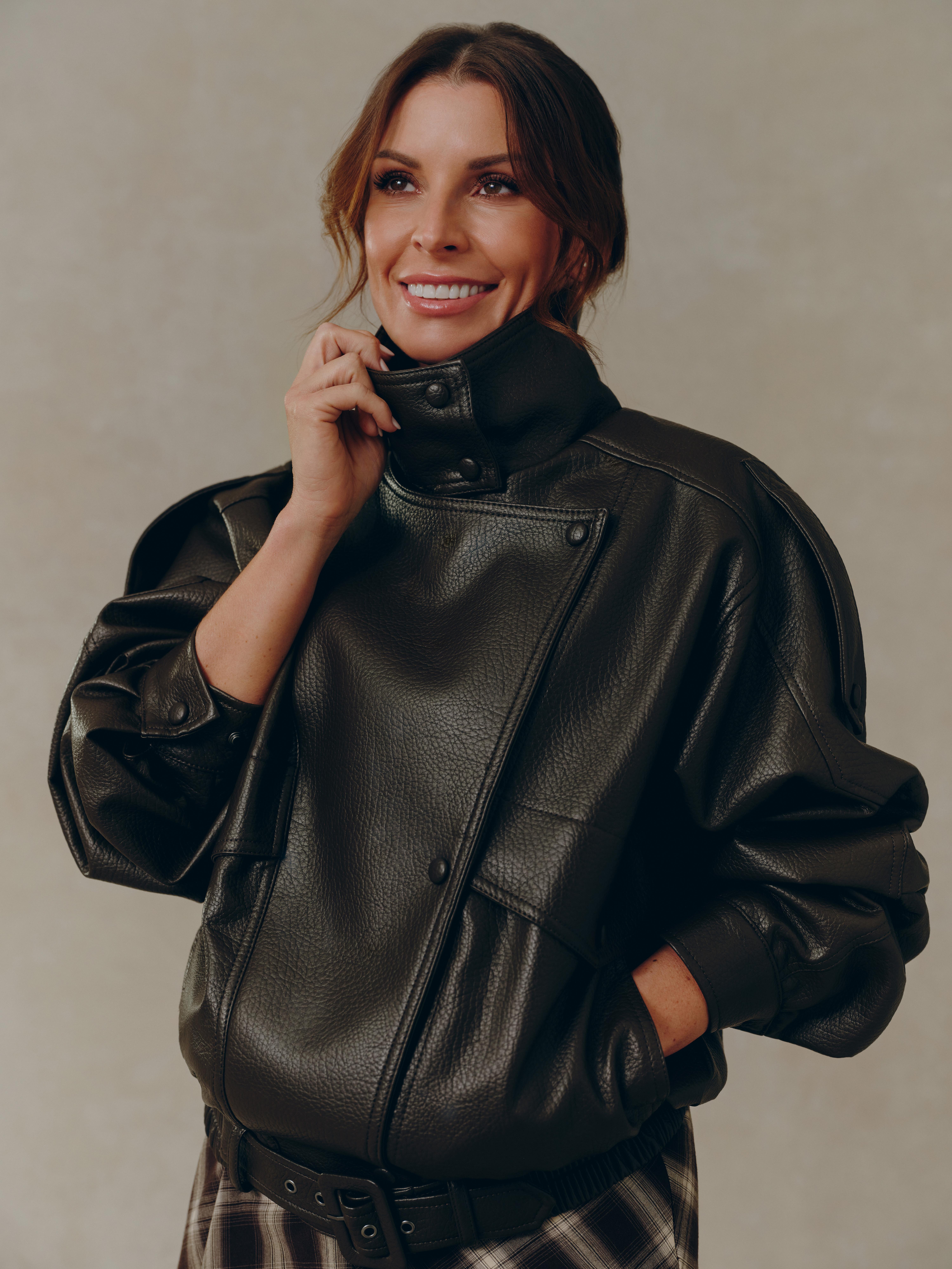 Chaqueta de piel sintética By Coleen
