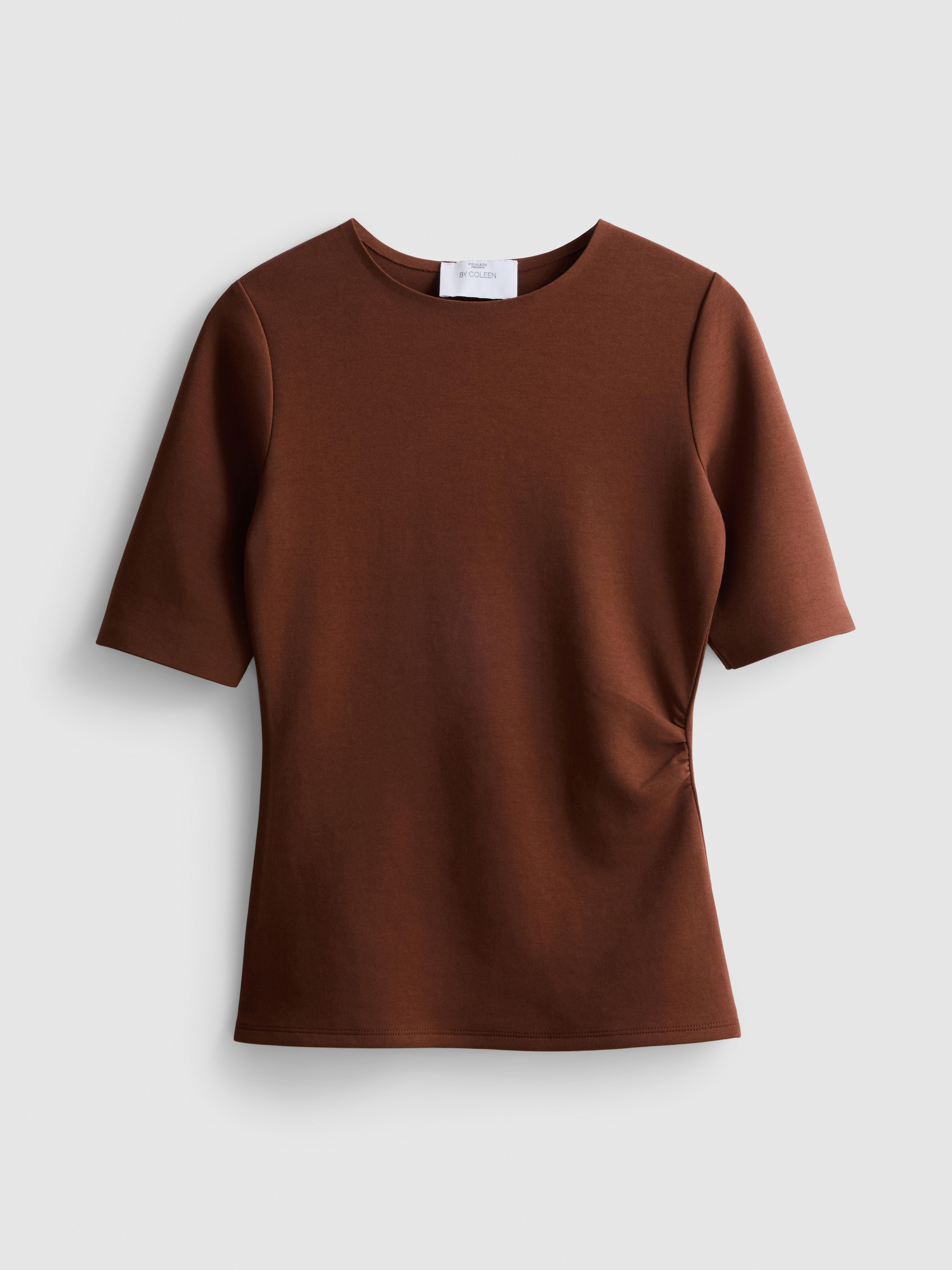 Camiseta con fruncido y mucho algodón By Coleen