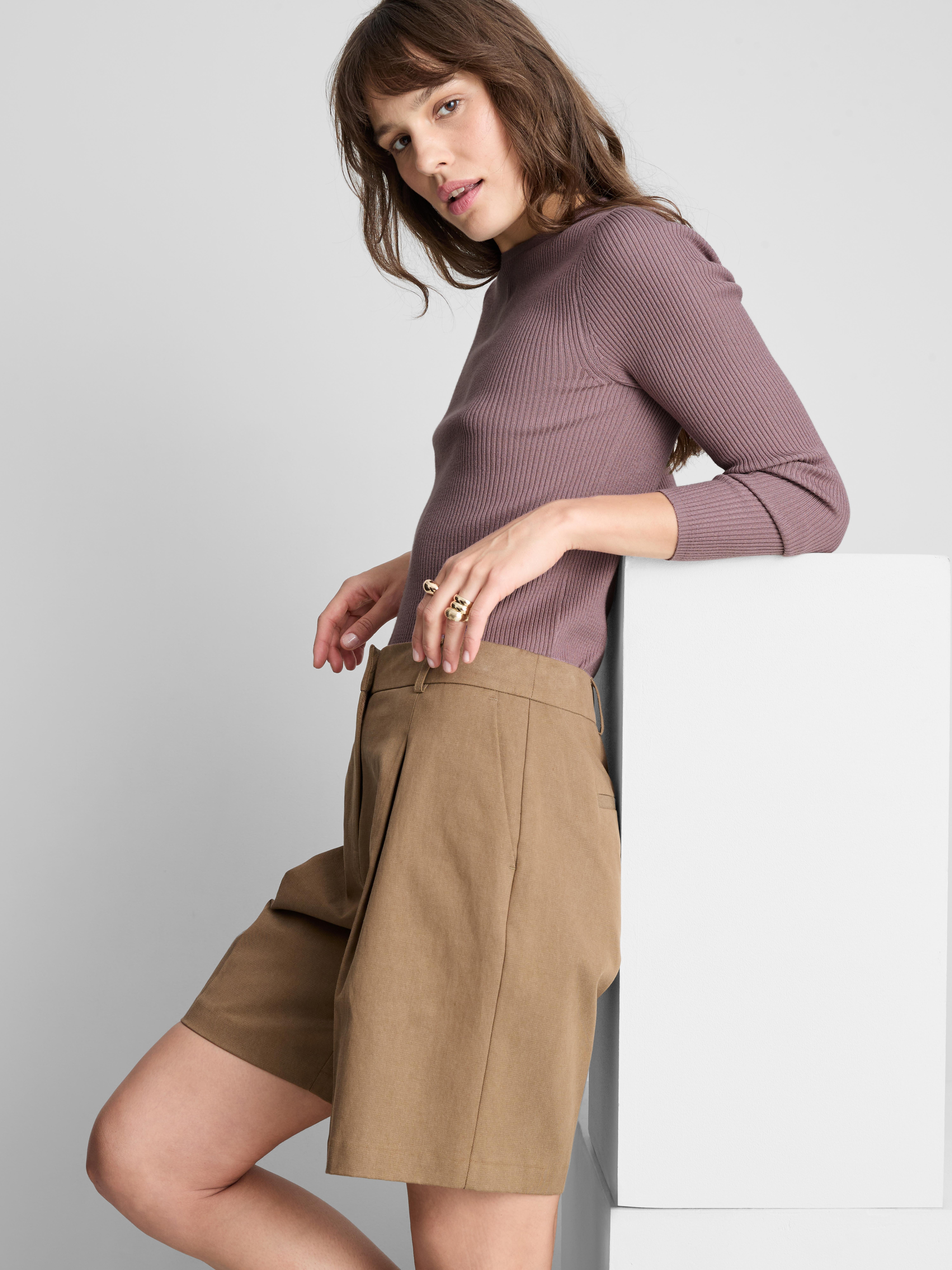 Ribbed Crew Neck Sweater