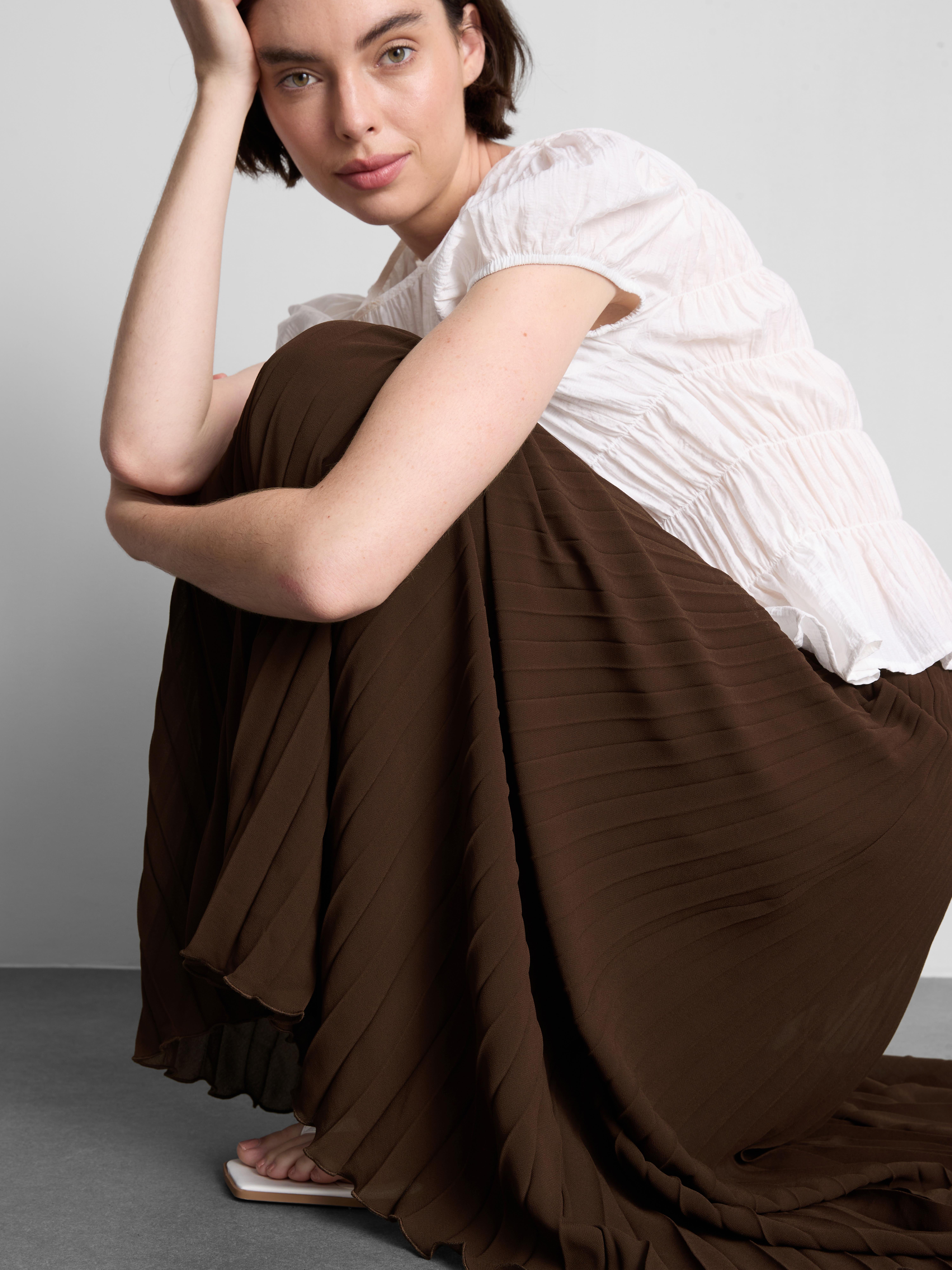 Pleated Chiffon Midi Skirt