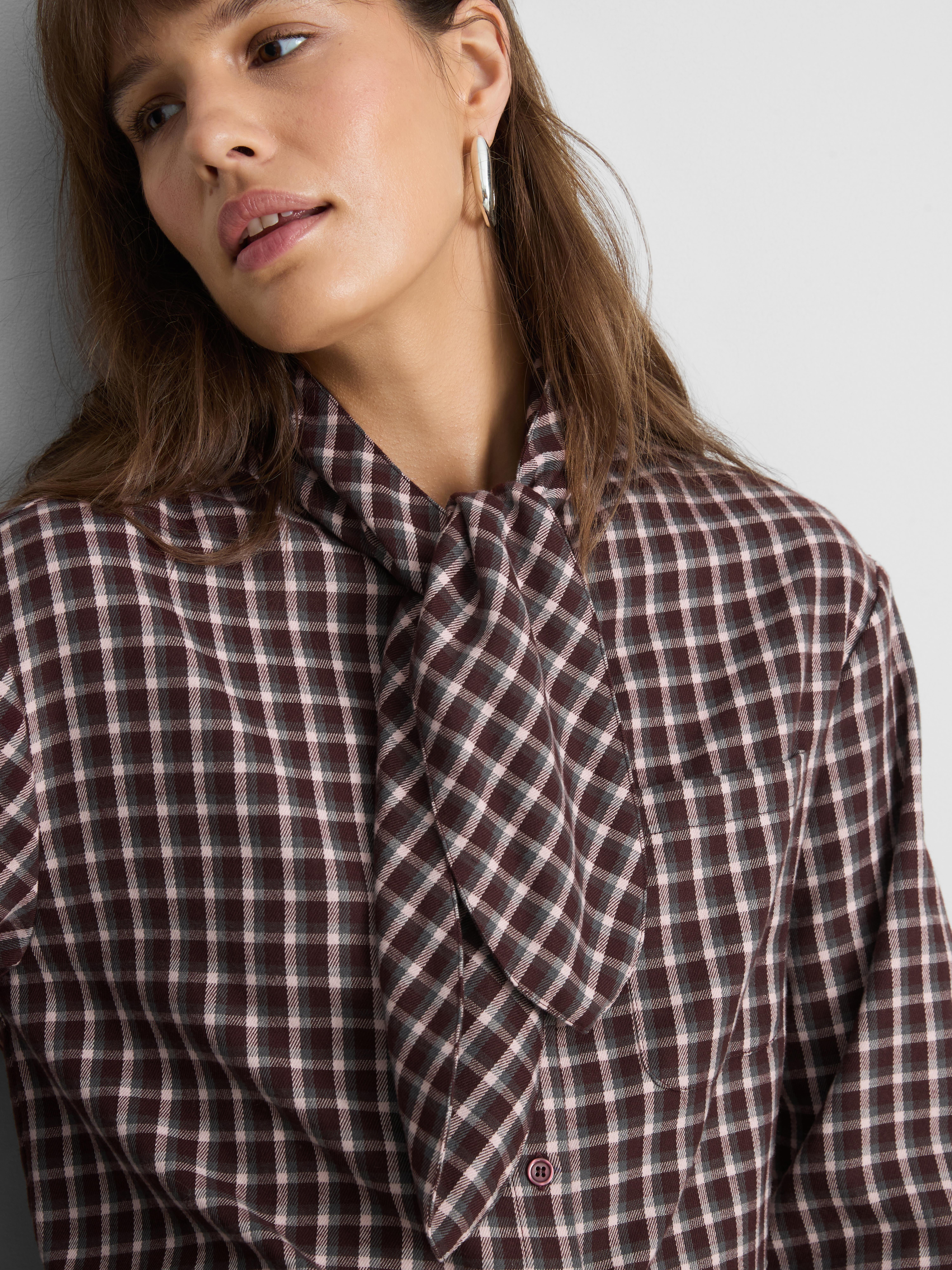 Paula Echevarría Check Ascot Shirt