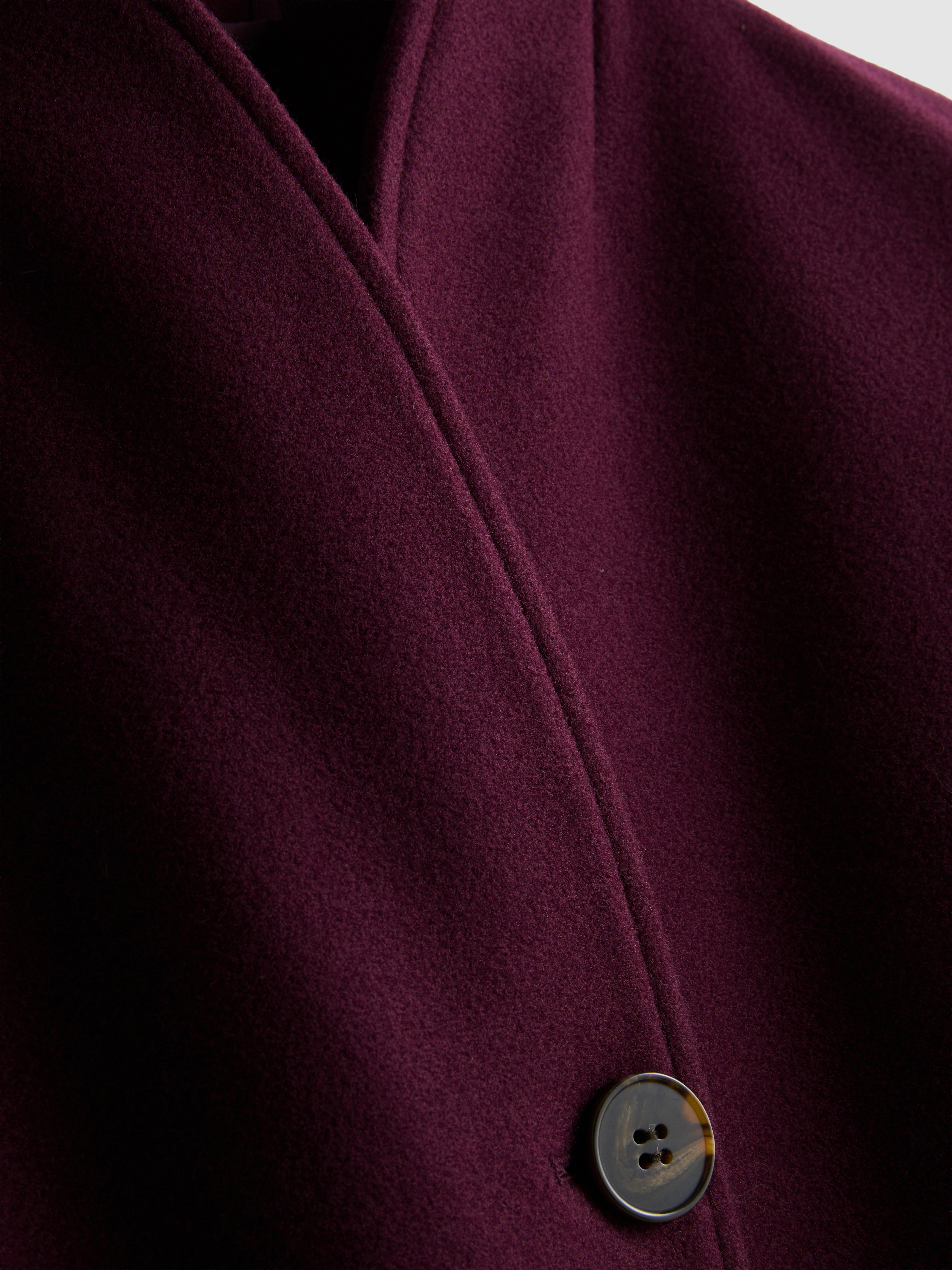 Structured Collarless Cropped Jacket