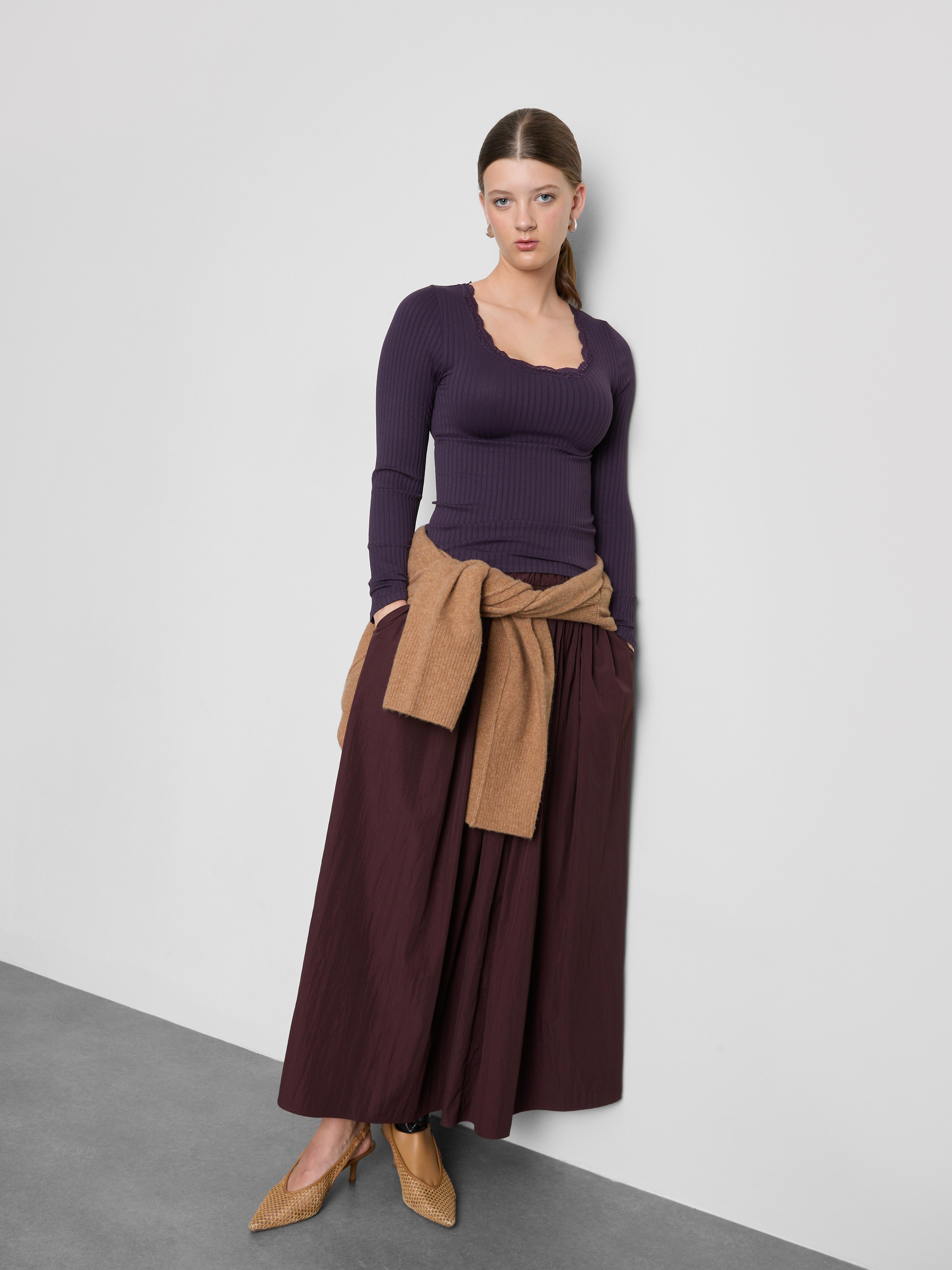 Ribbed Long-Sleeve Squareneck Top
