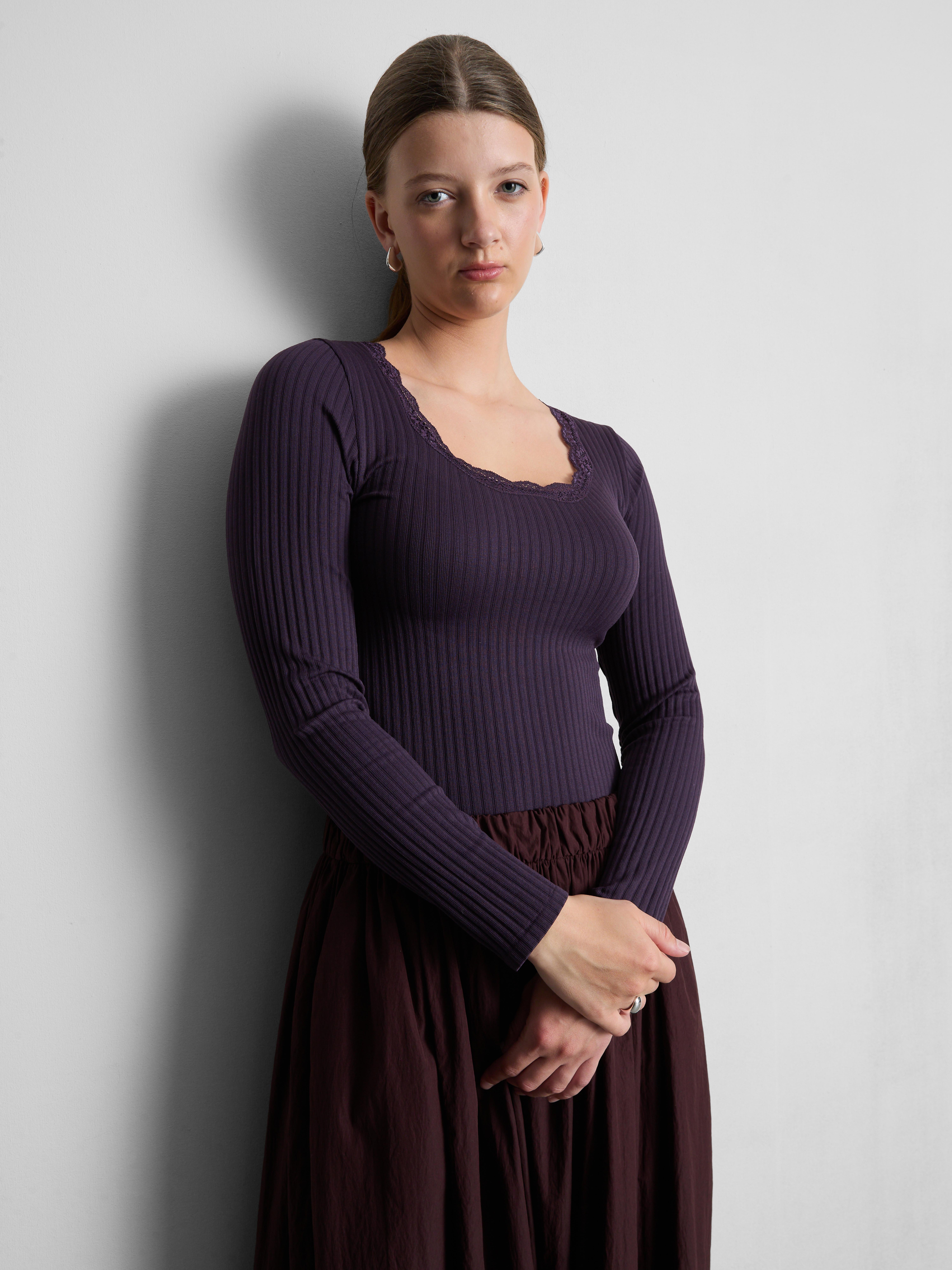 Ribbed Long-Sleeve Squareneck Top