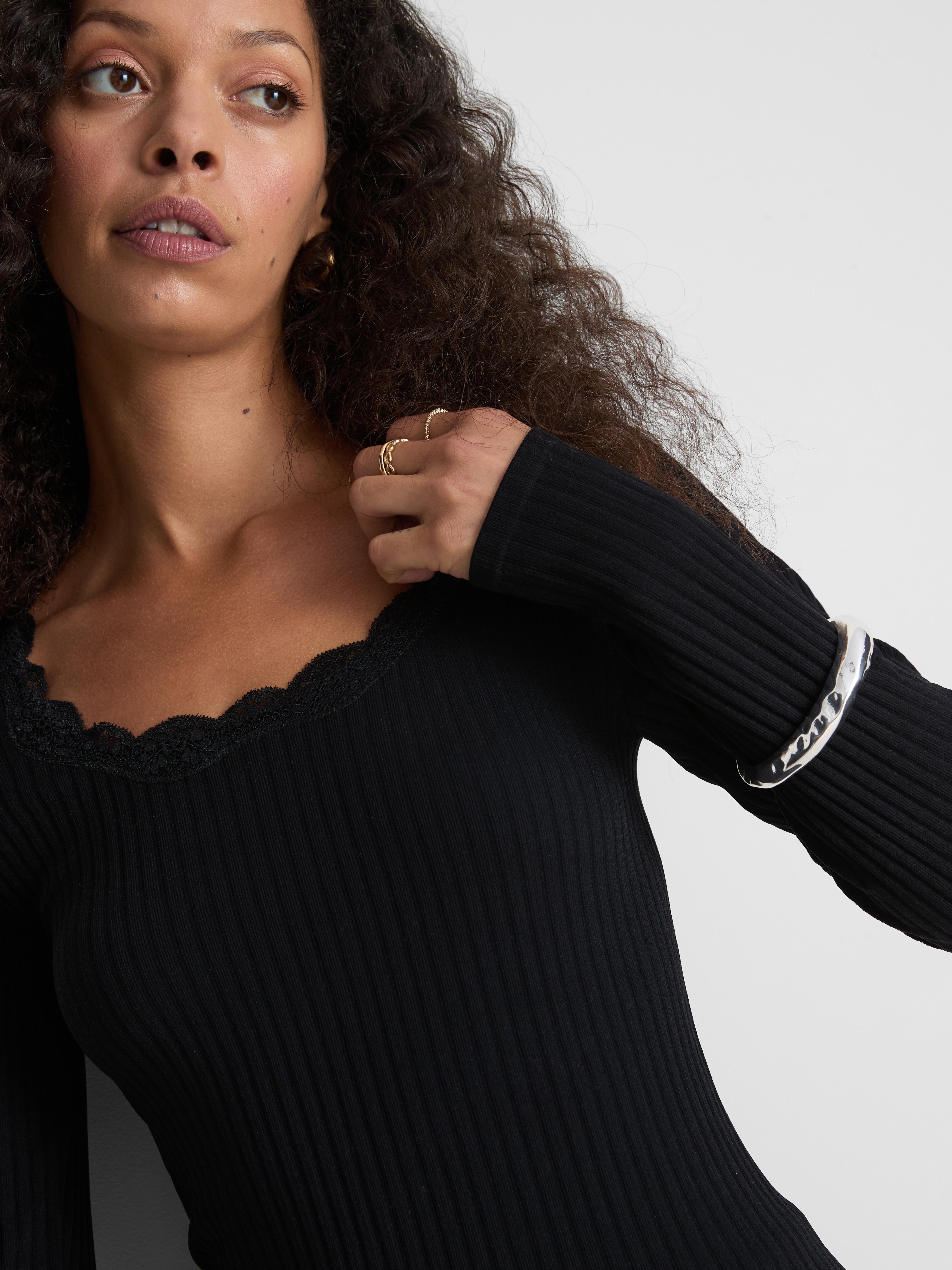Ribbed Long-Sleeve Squareneck Top