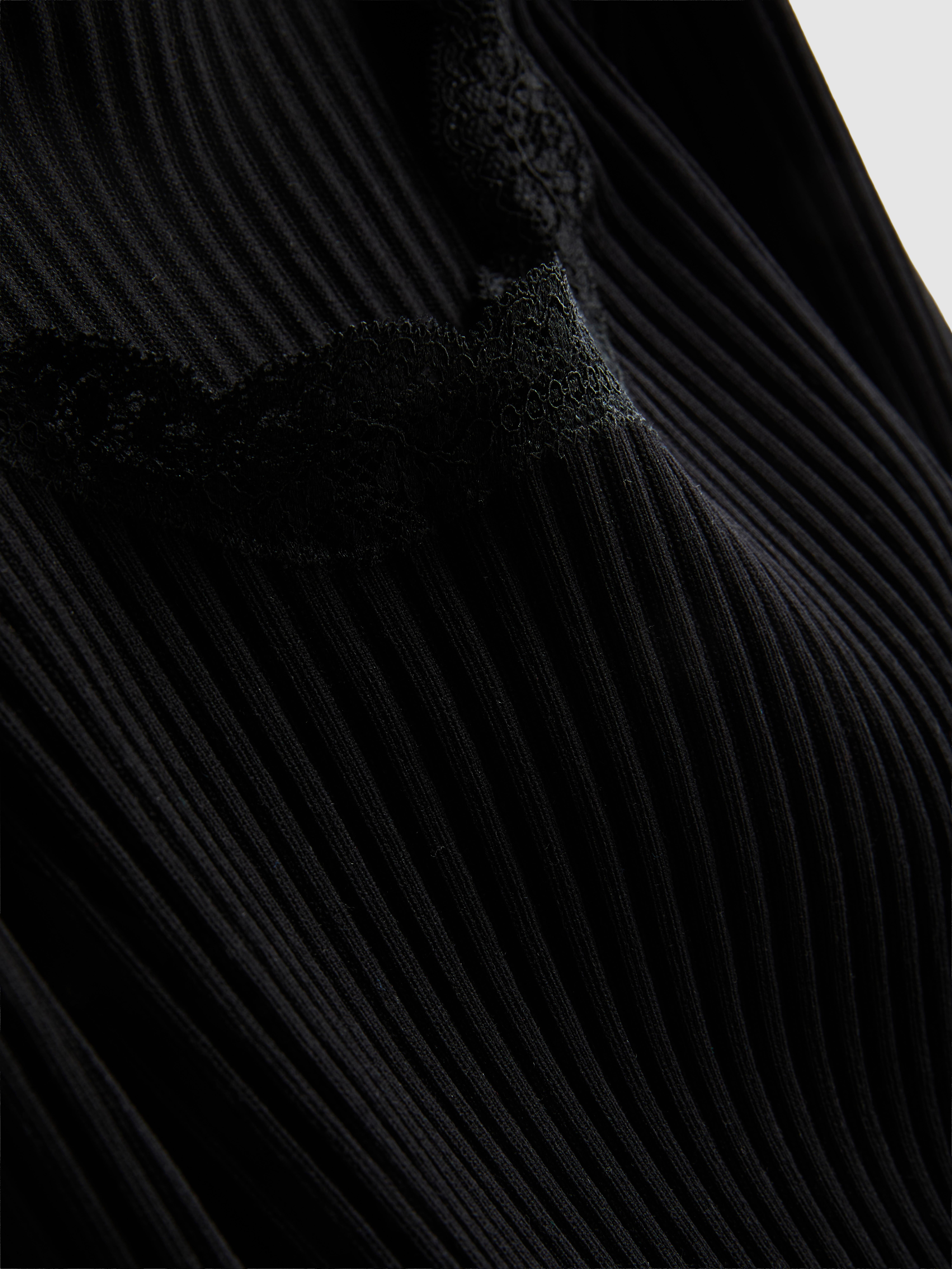 Ribbed Long-Sleeve Squareneck Top