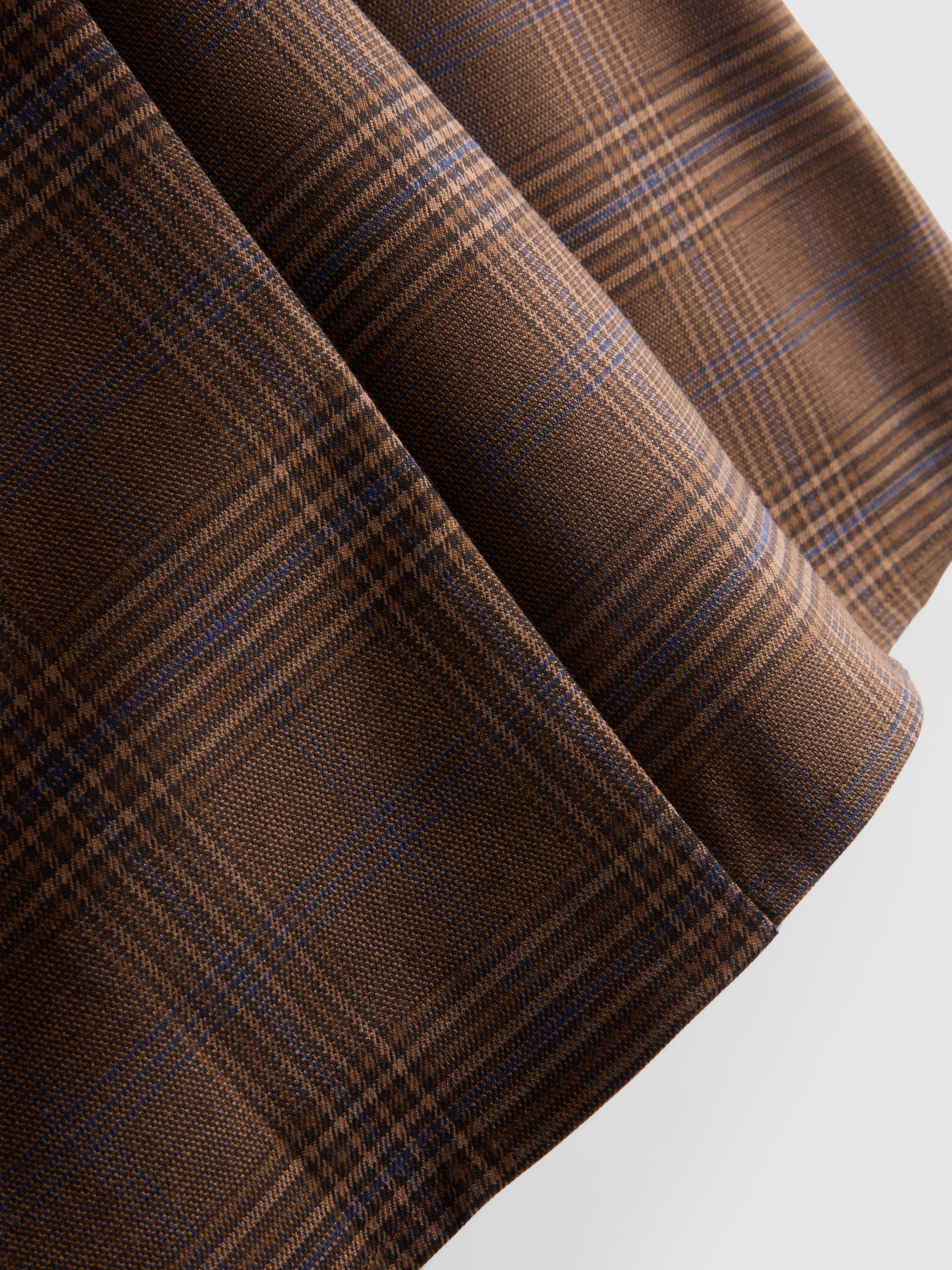 Mini-jupe asymétrique ajustée