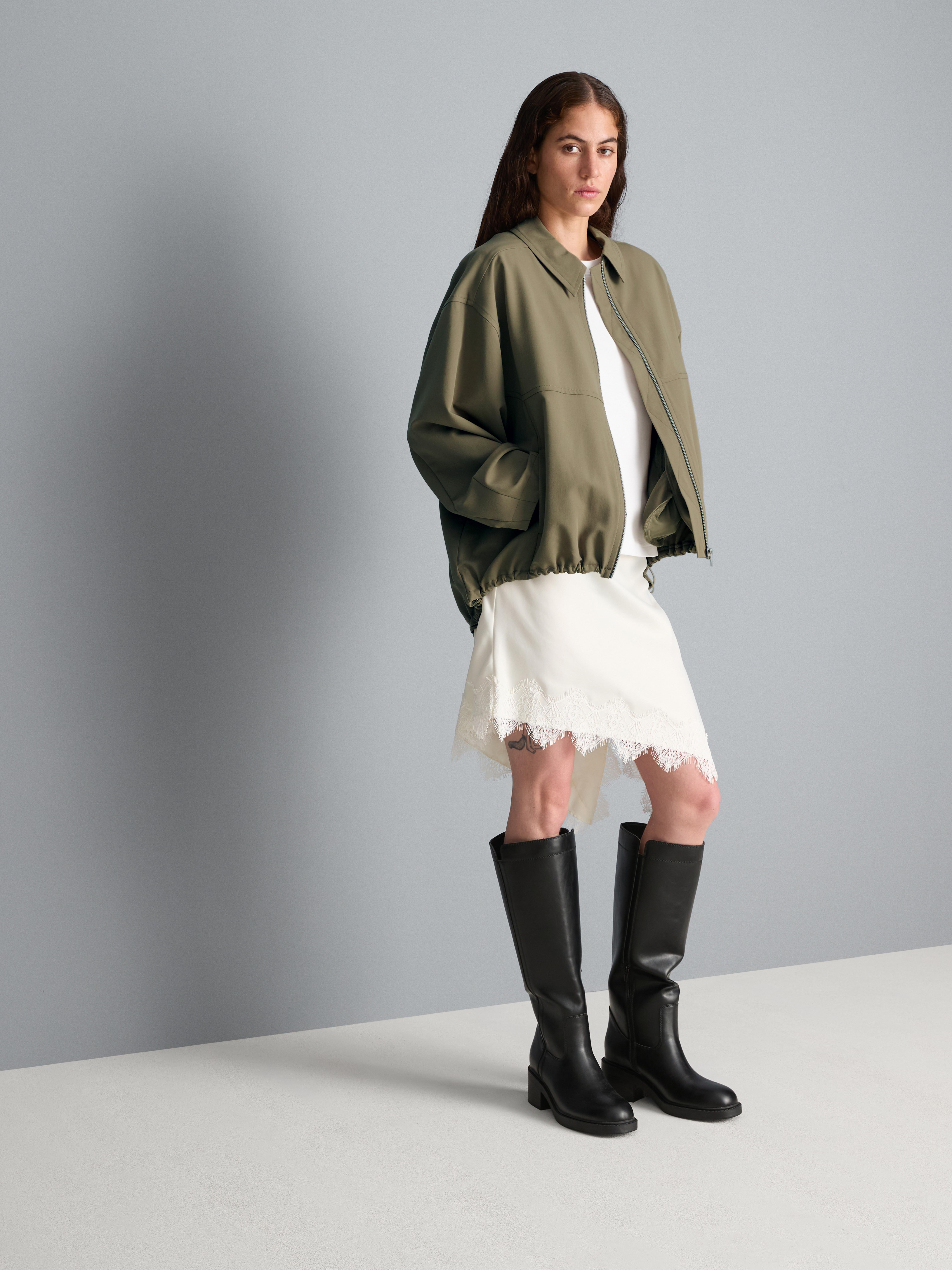 Camisa-chaqueta con cuello y cremallera integral