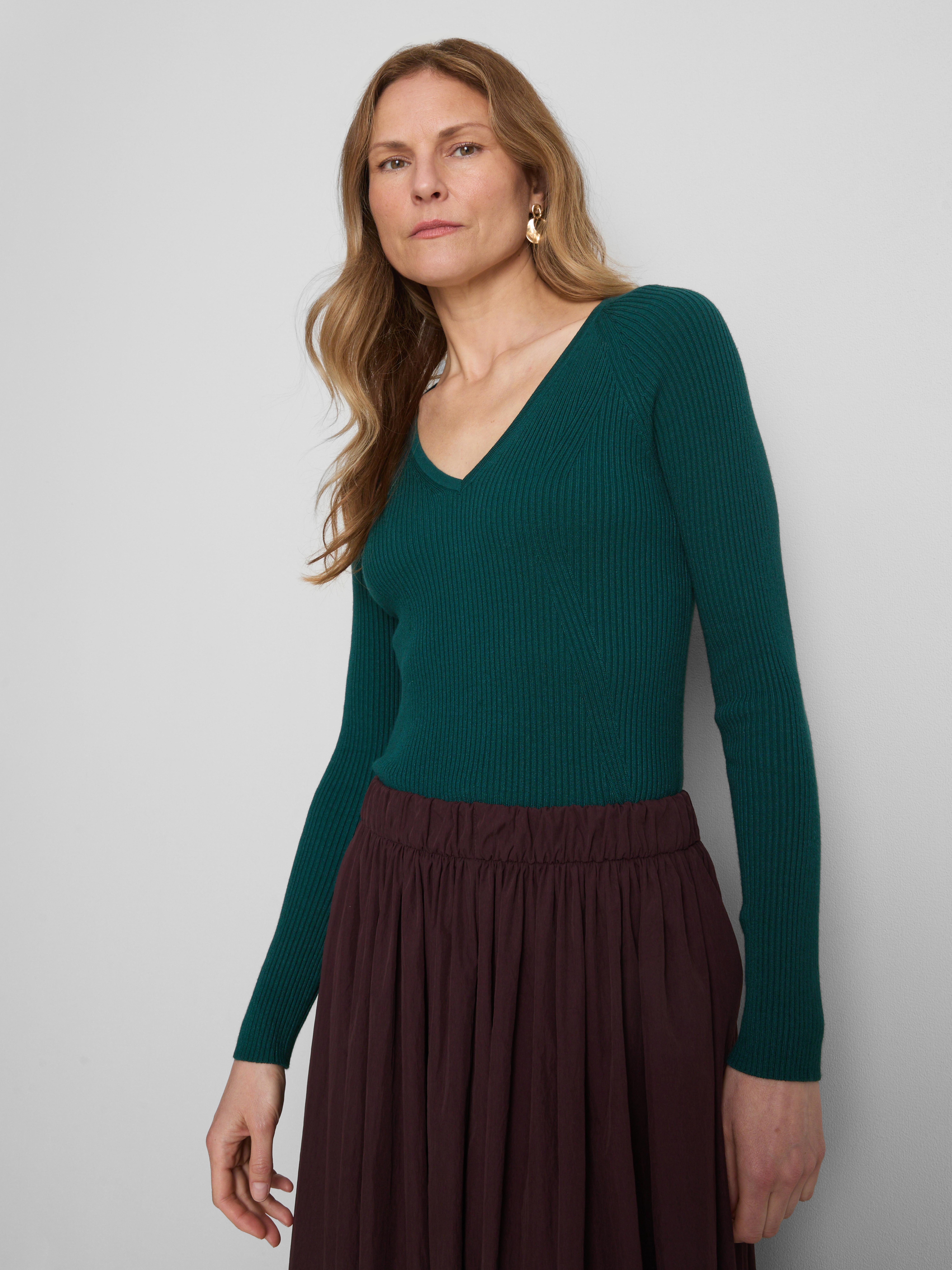 Ribbed V-Neck Sweater Teal