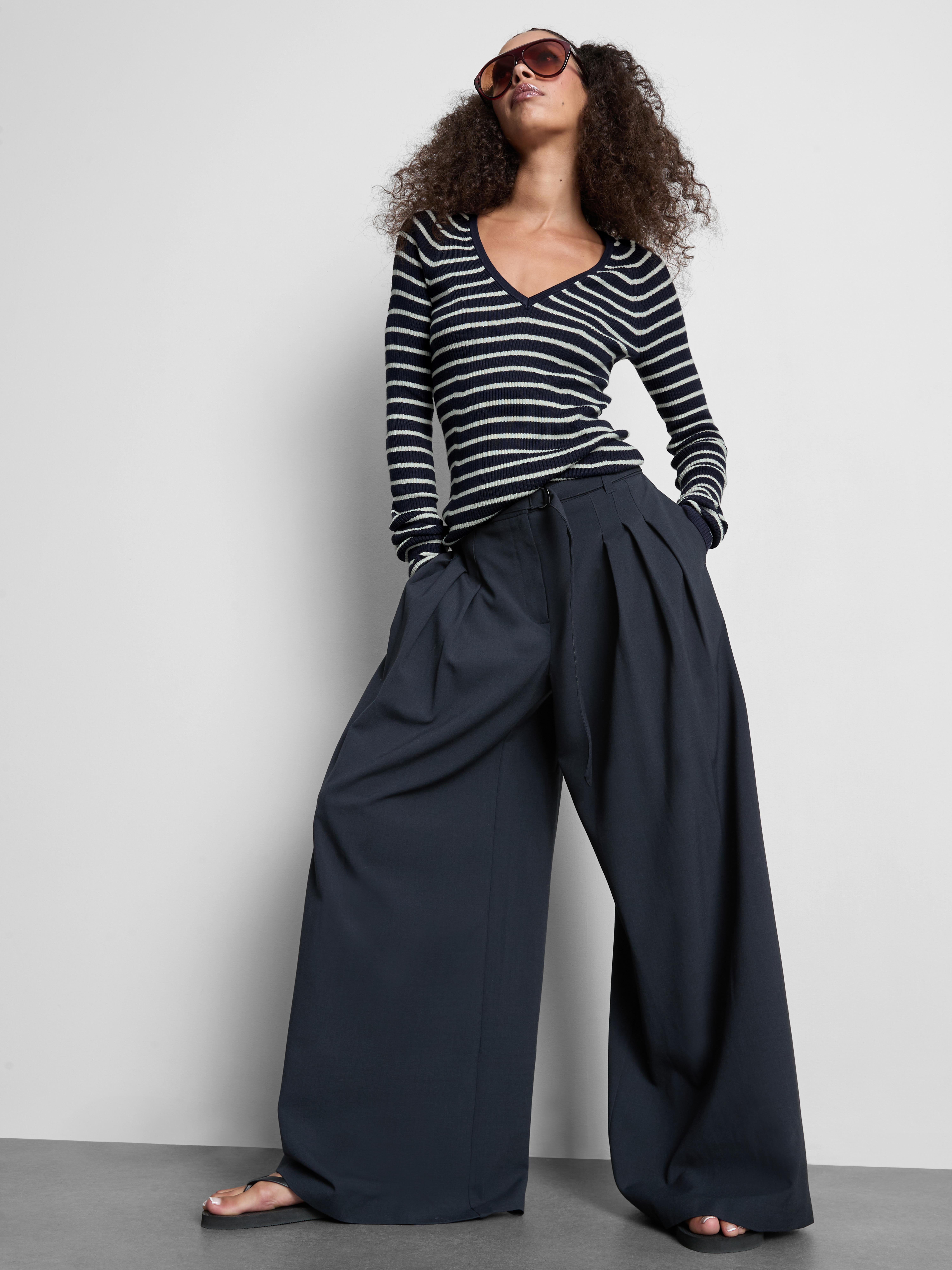 Ribbed V-Neck Jumper