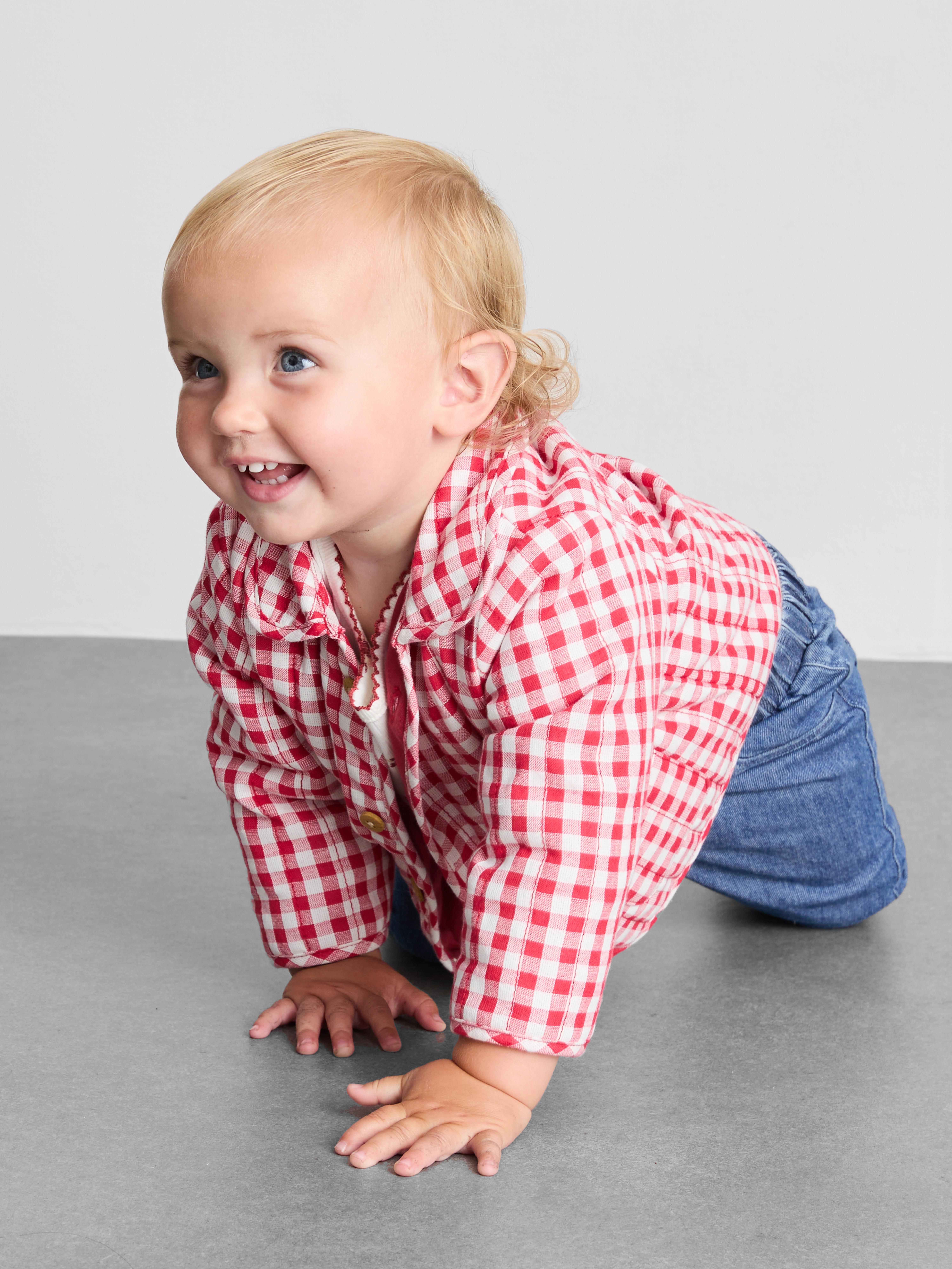 0-18mths | T-Shirt, Jeans, and Gingham Jacket Newborn Set