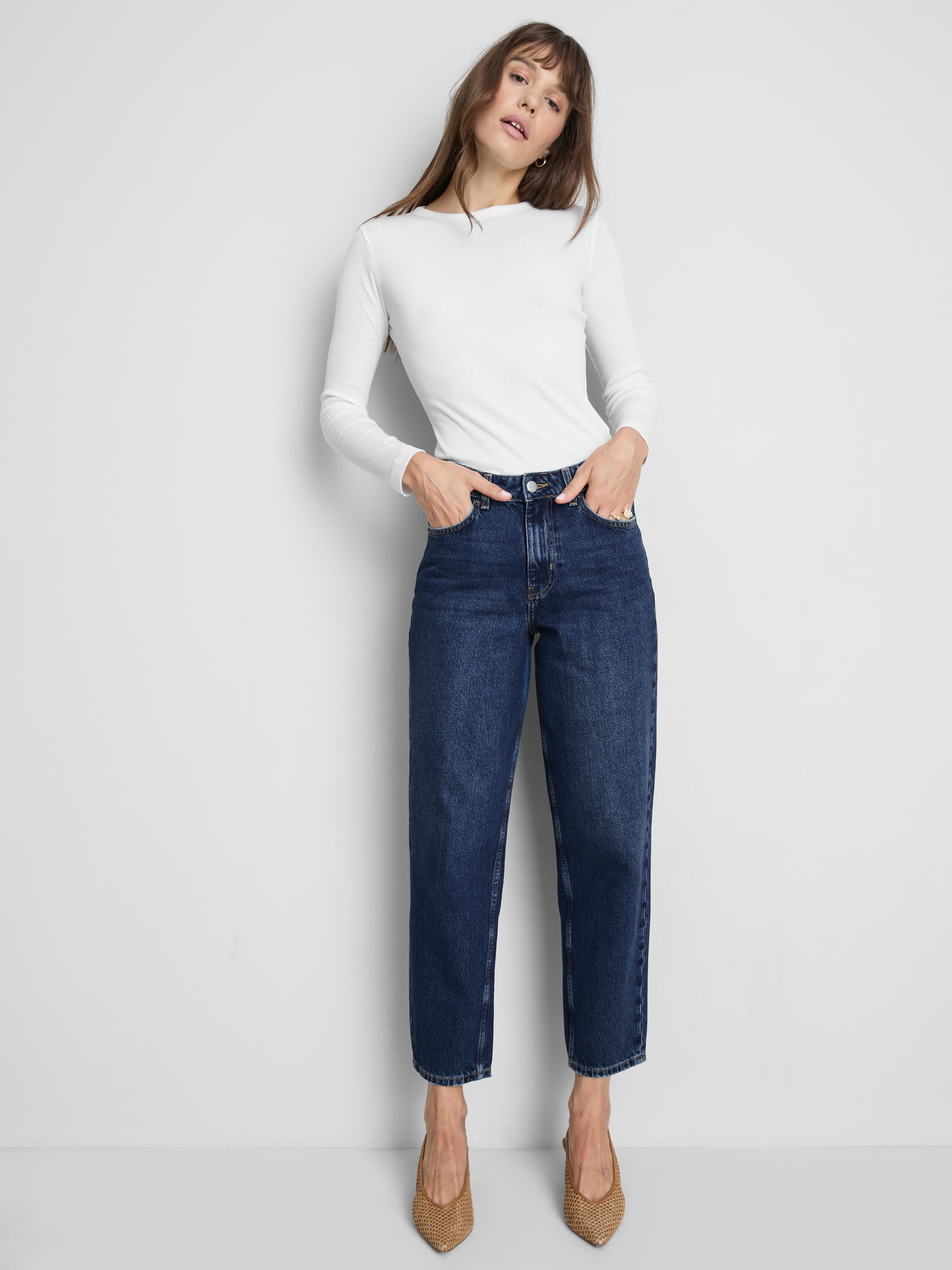 Kurze Jeans aus Baumwoll-Denim