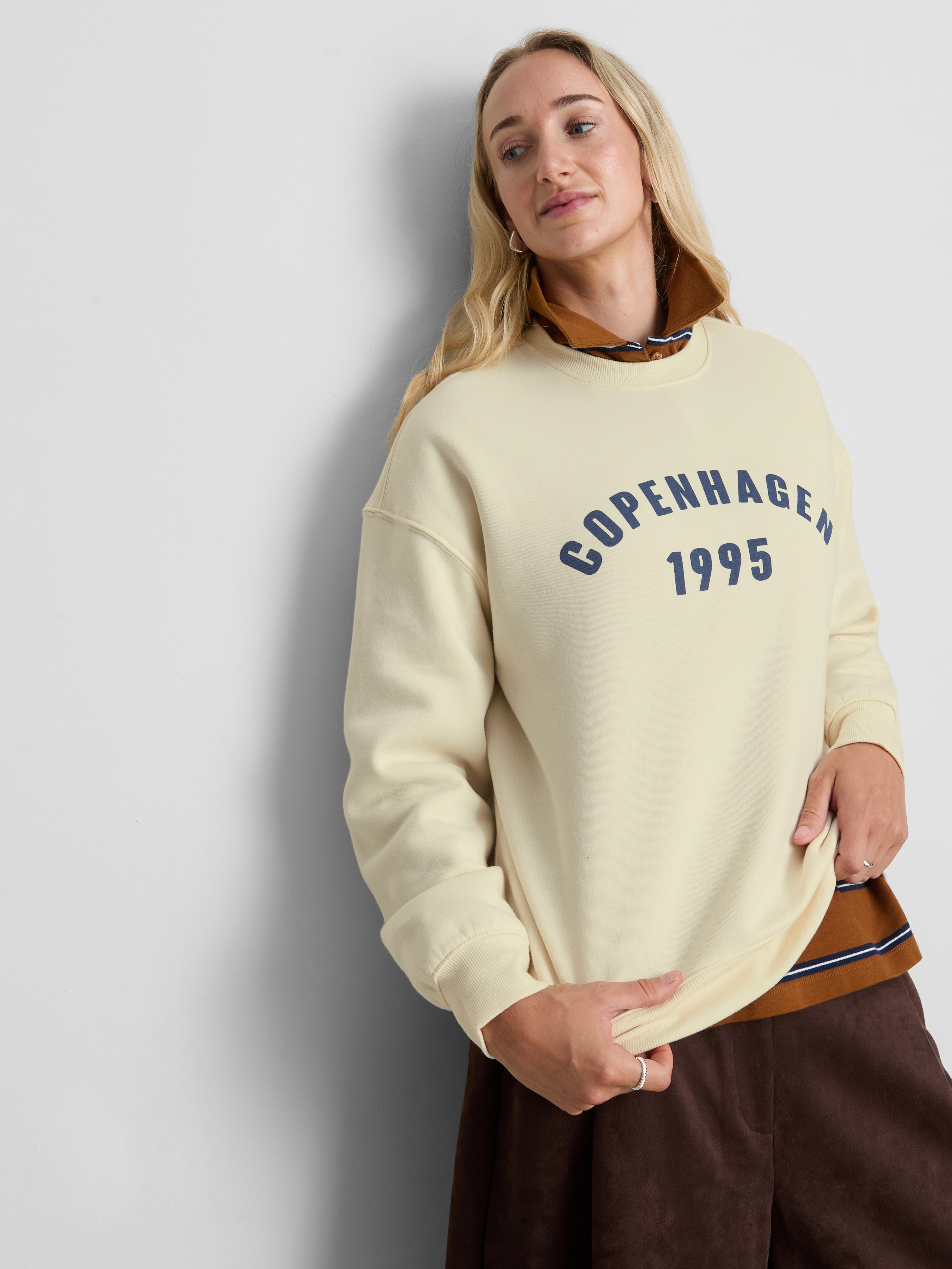 Cotton Blend Relaxed Graphic Sweatshirt