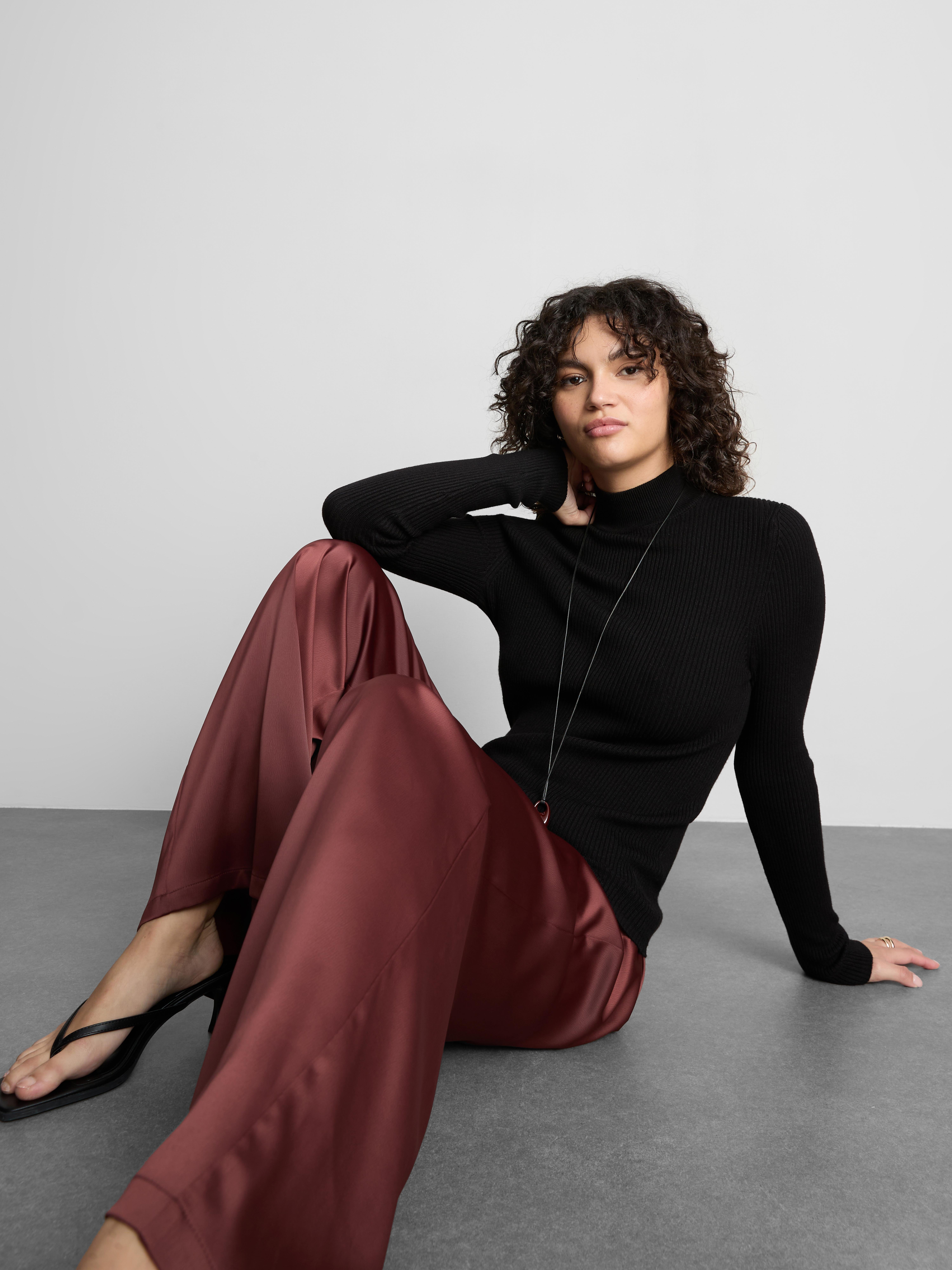 Ribbed Turtle Neck Jumper Black