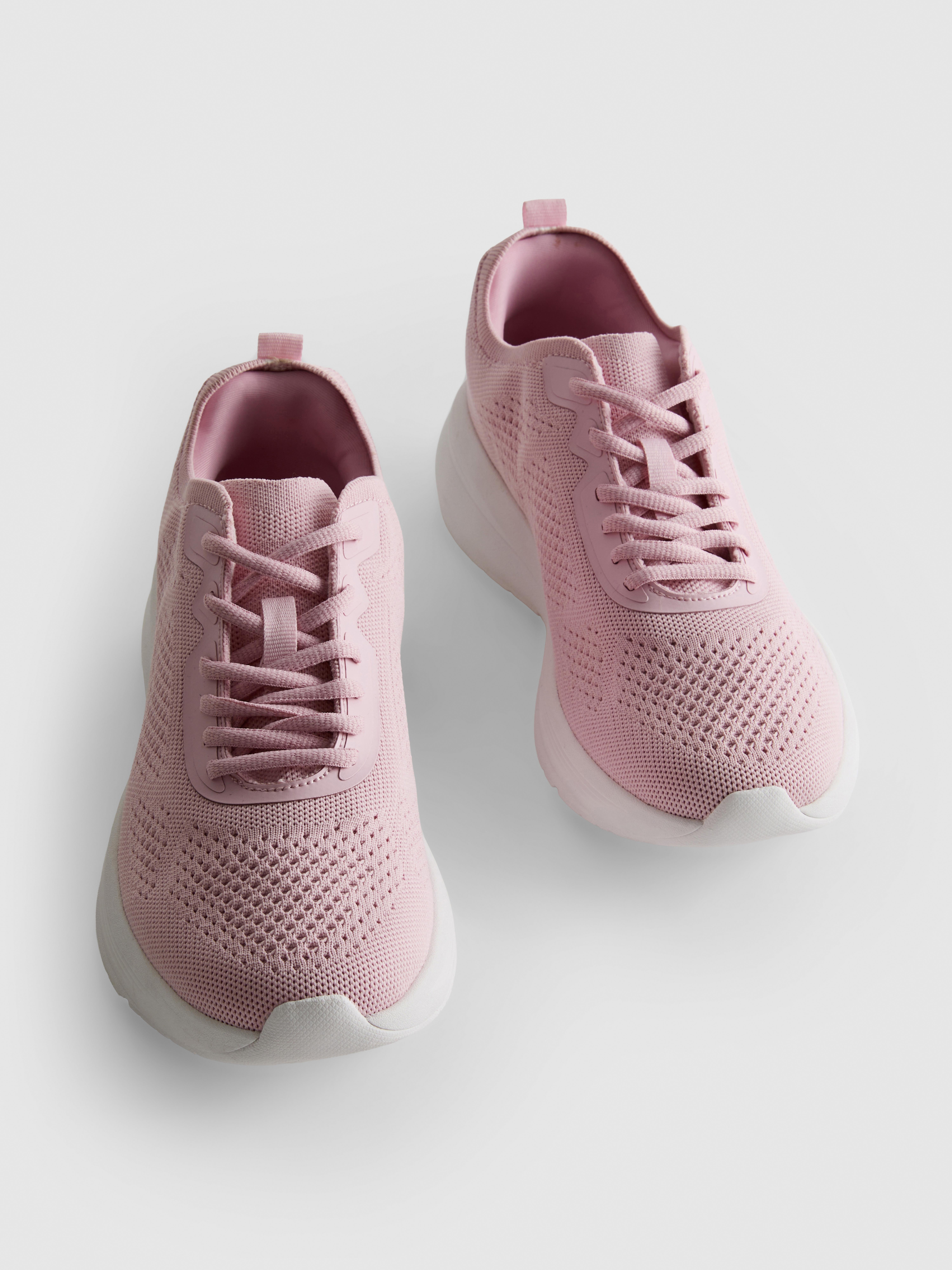 Low Top Knitted Trainers