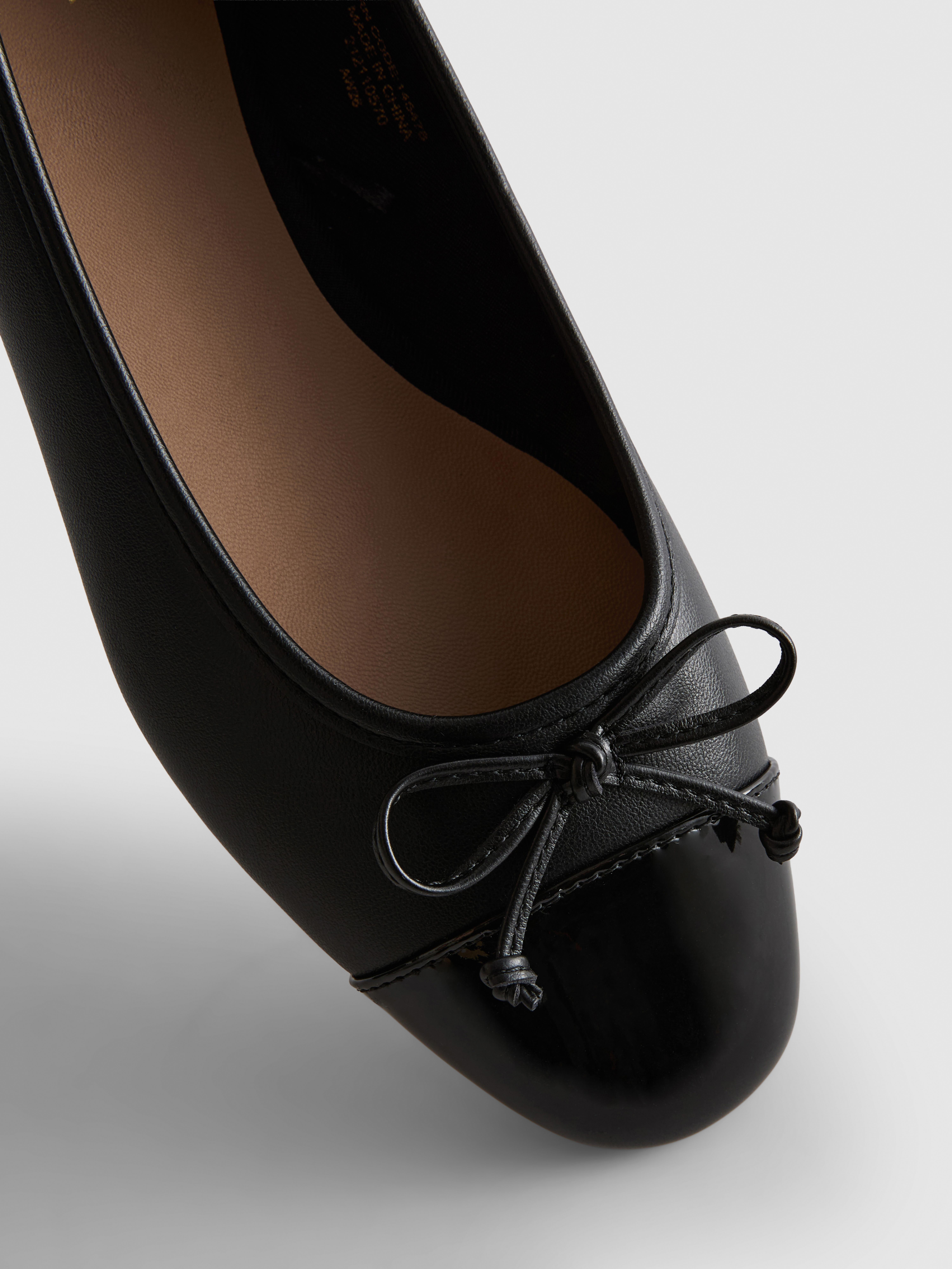 Toe-Cap Ballerina Flats