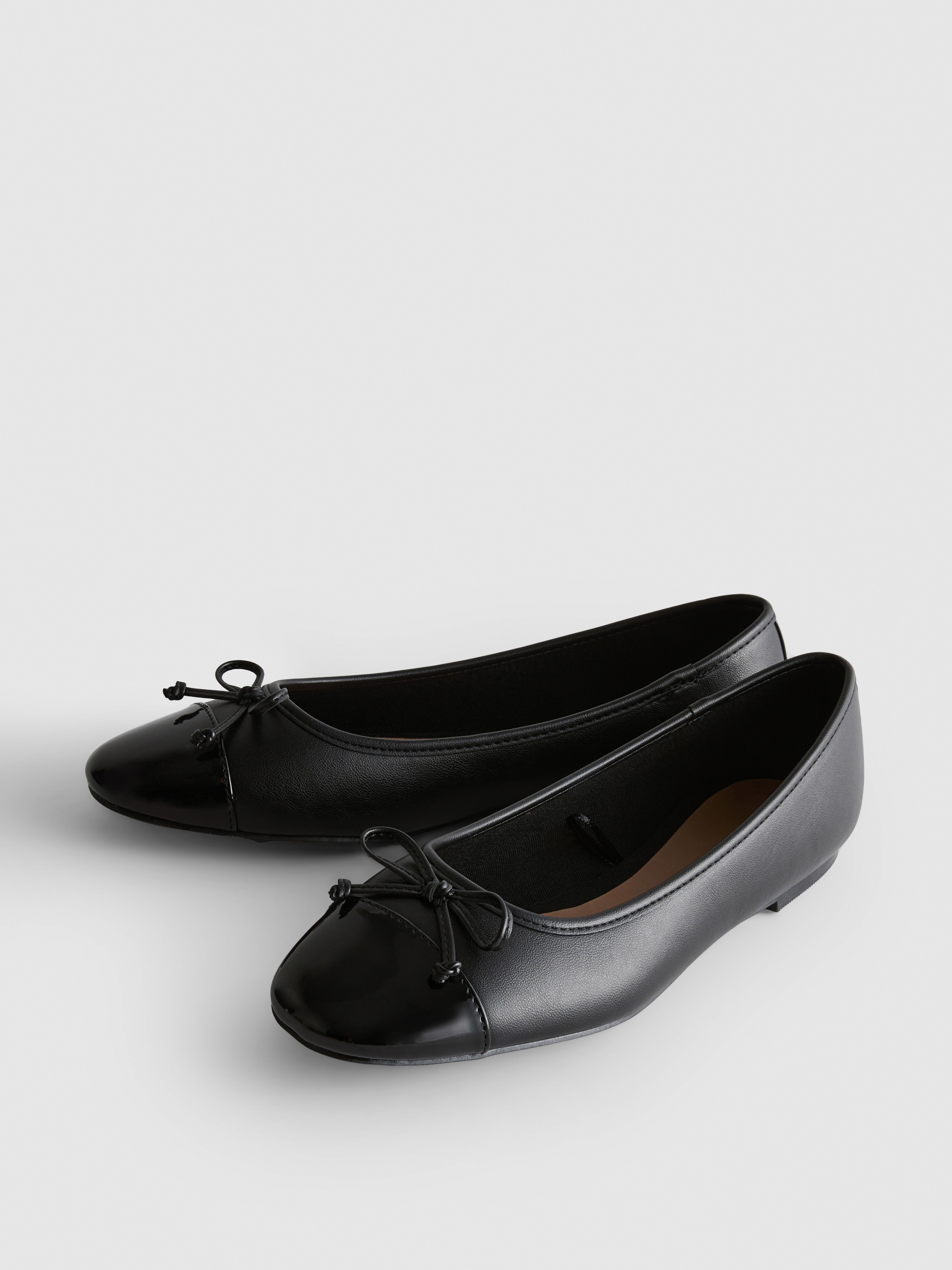 Toe-Cap Ballerina Flats