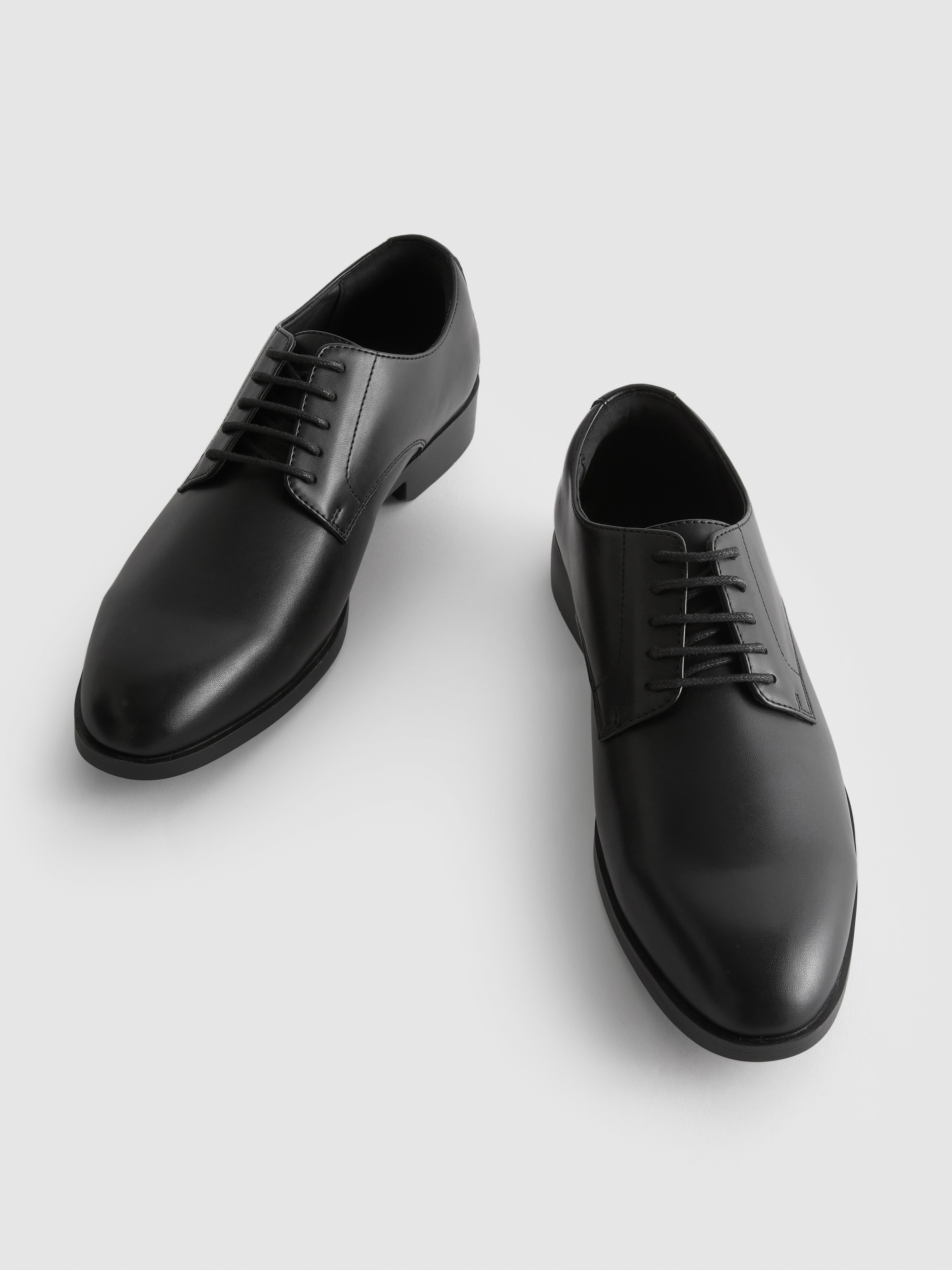 Zapatos de vestir con cordones