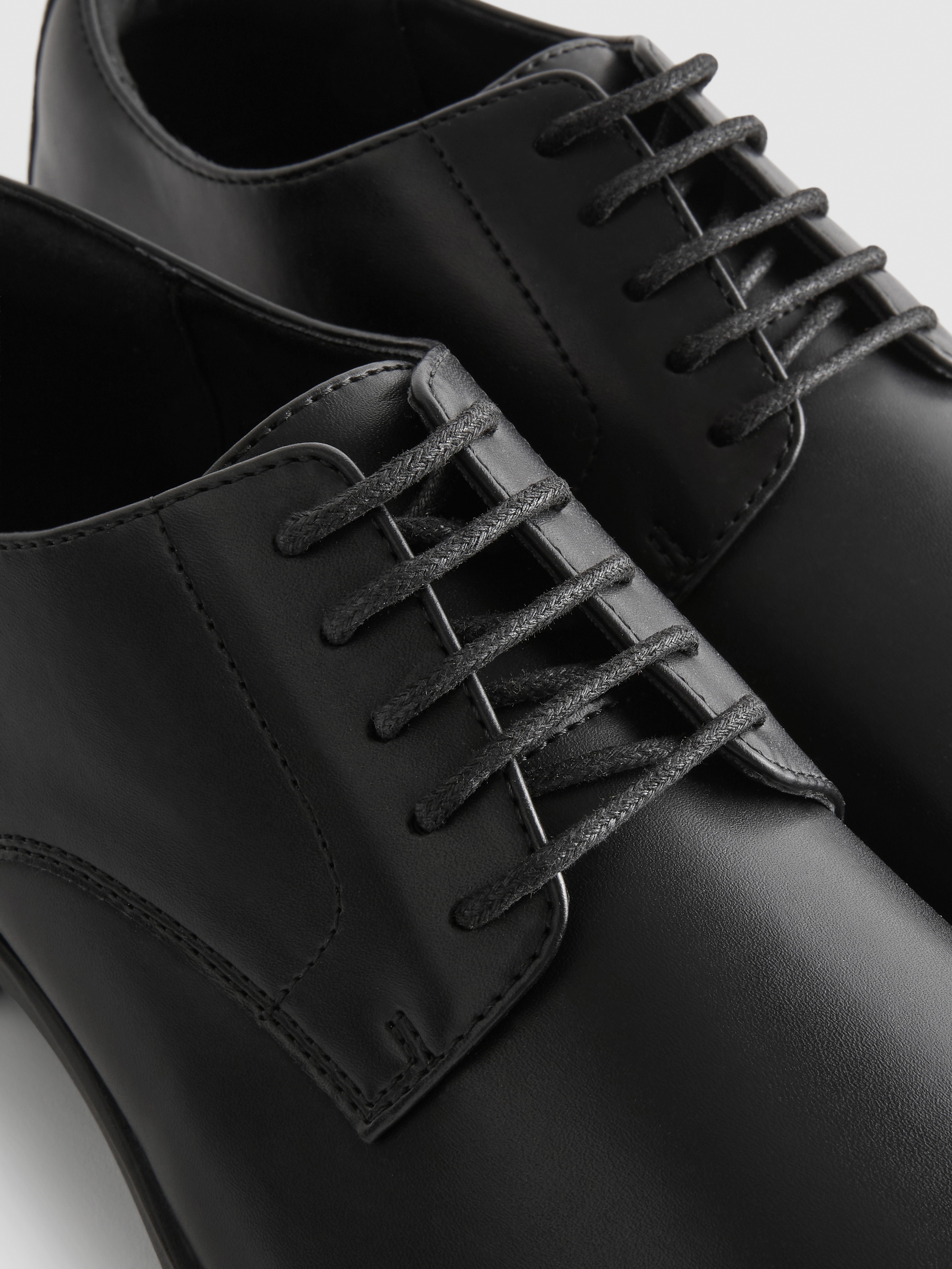 Lace-Up Formal Shoes