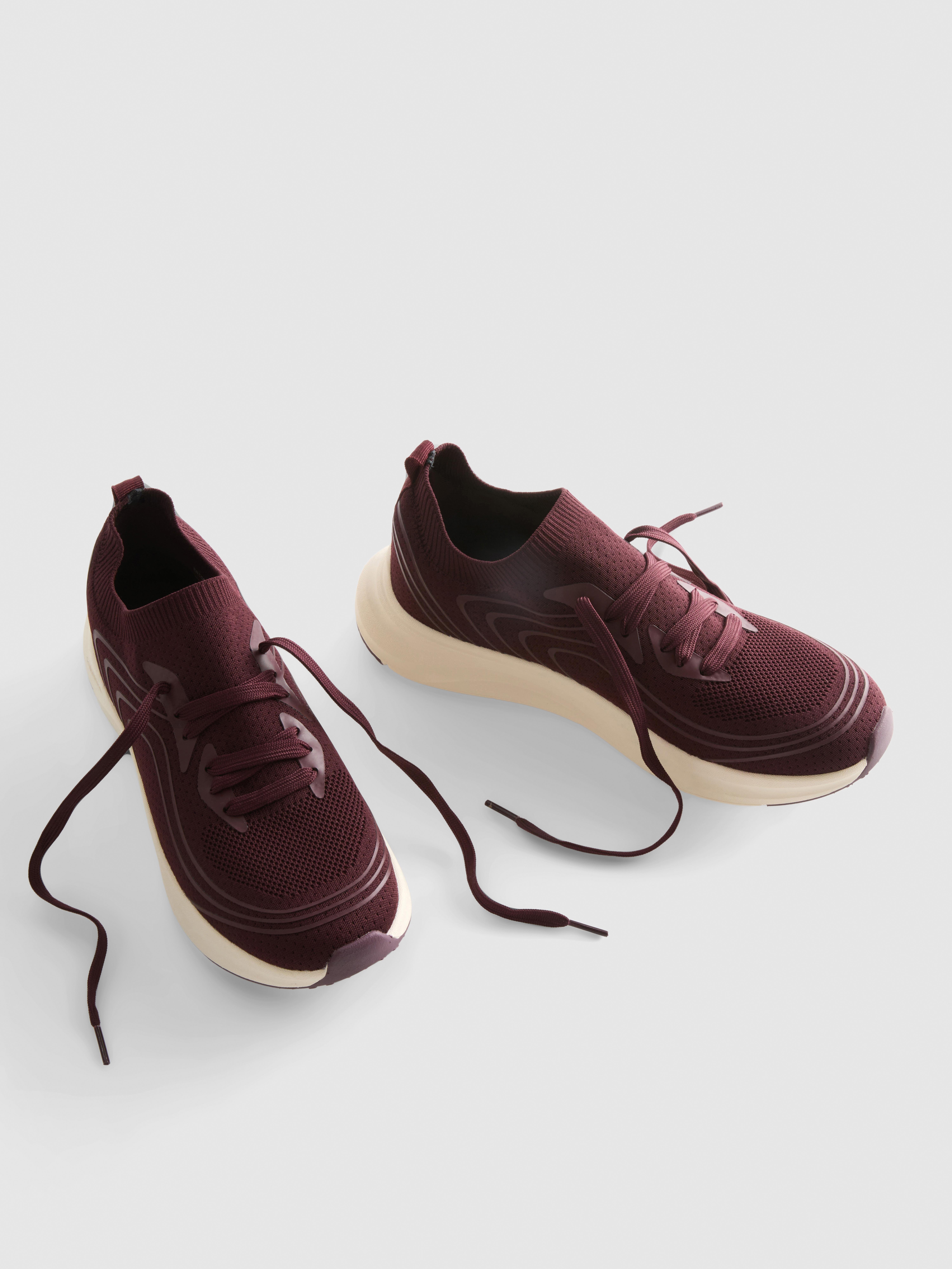 Knitted Active Sneakers