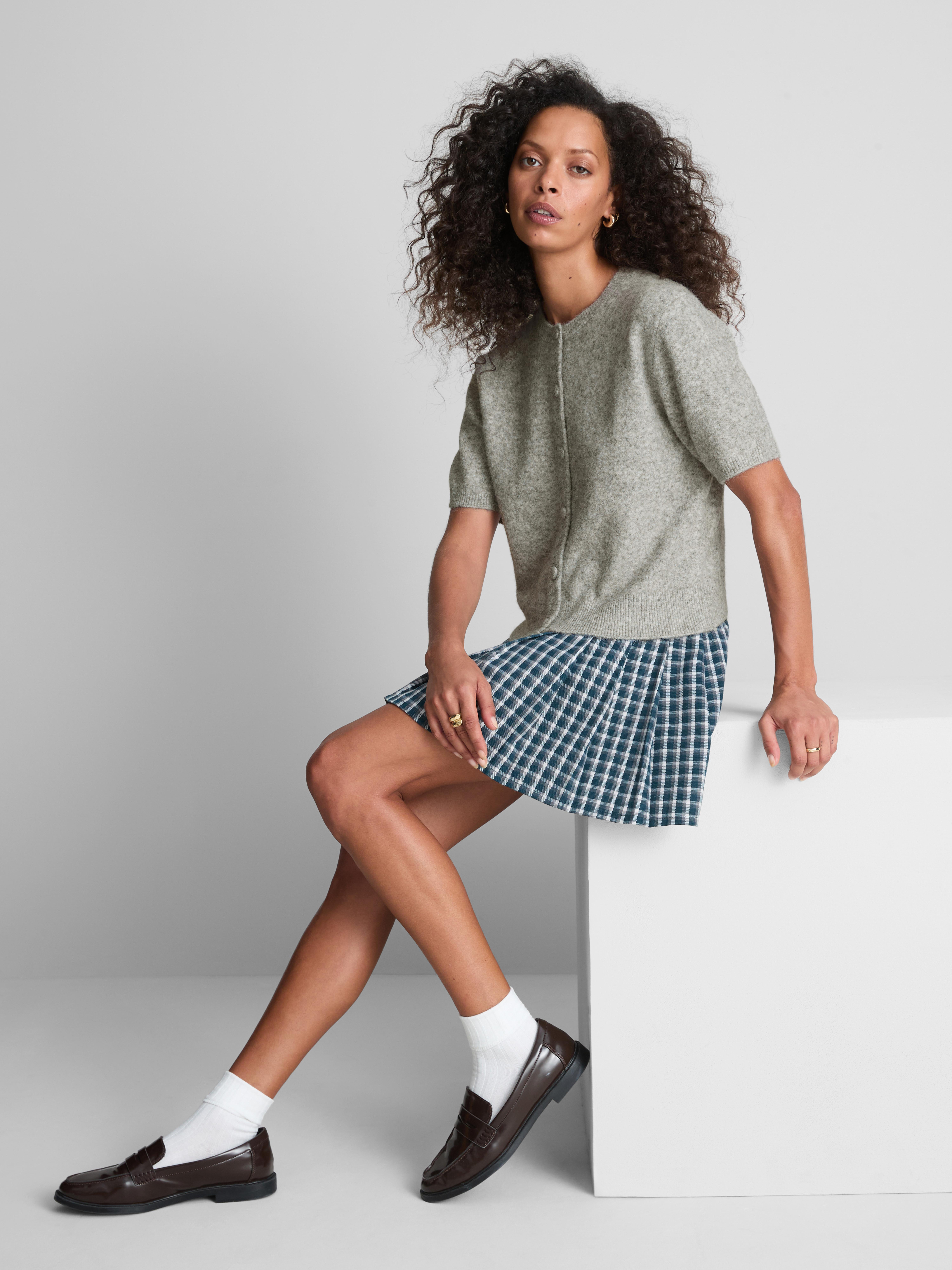 Paula Echevarría Button Down Cardigan