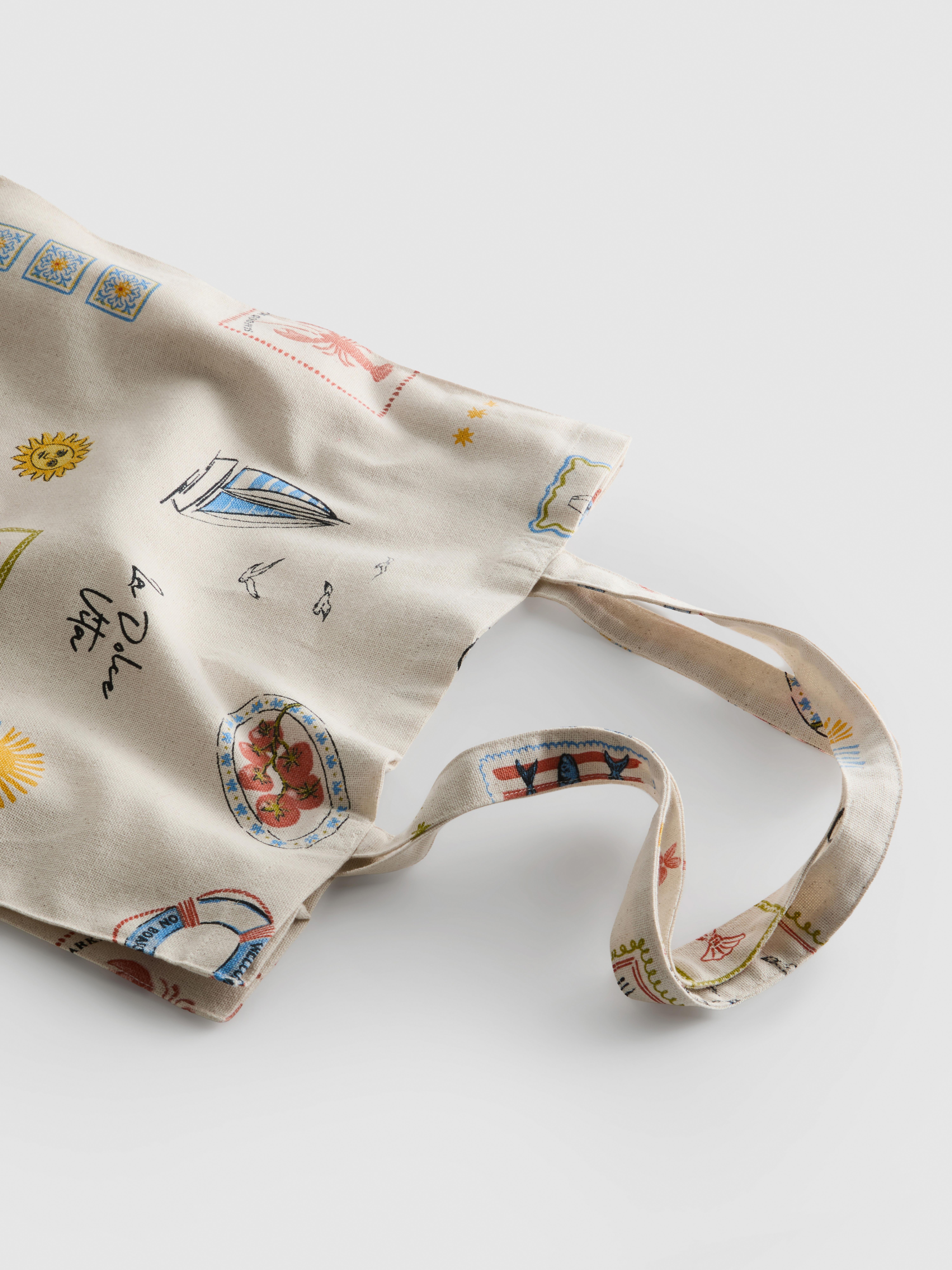 Vacation-Print Tote Bag