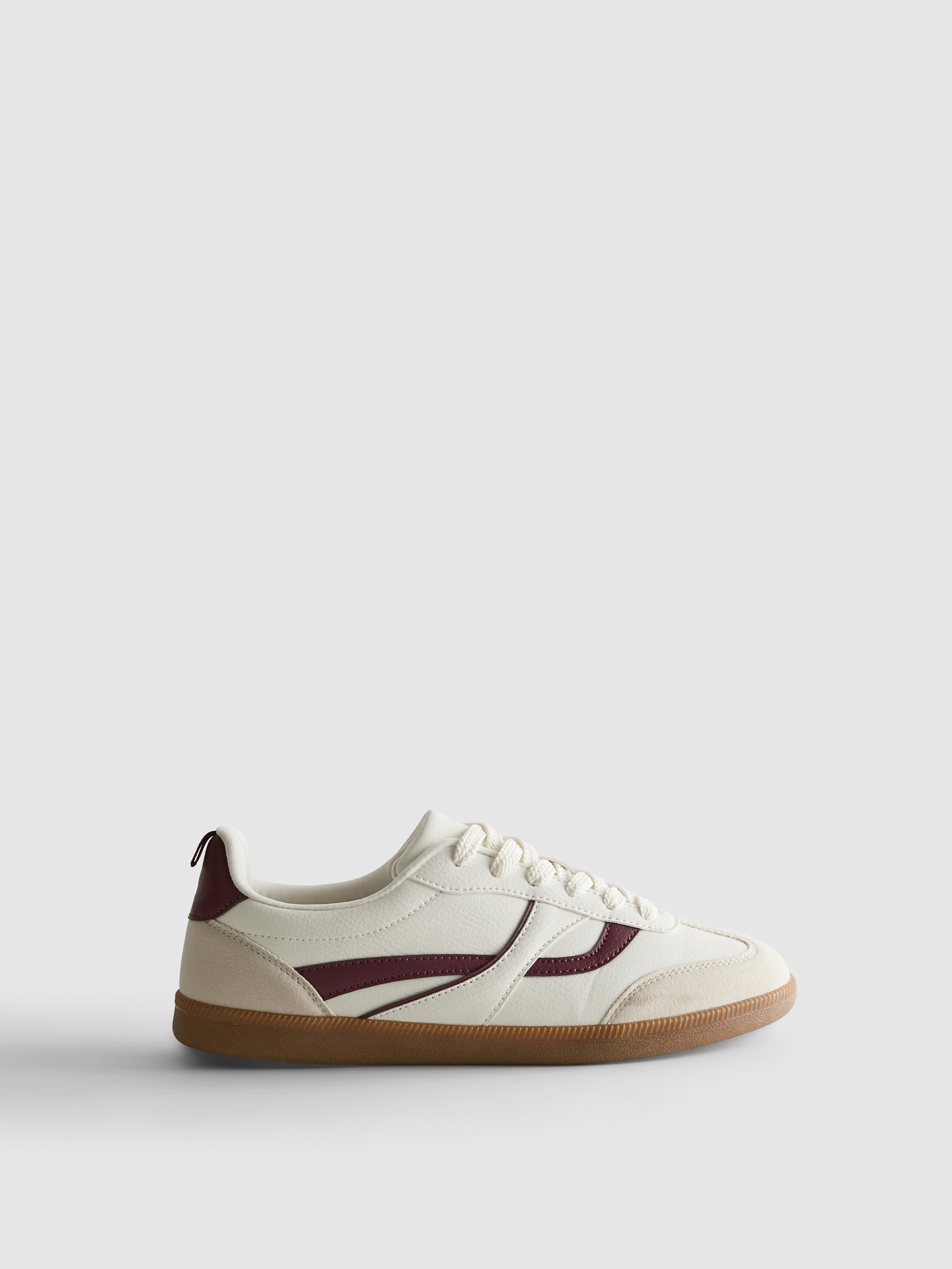 By Coleen Classic Low Top Gum Sole Trainers