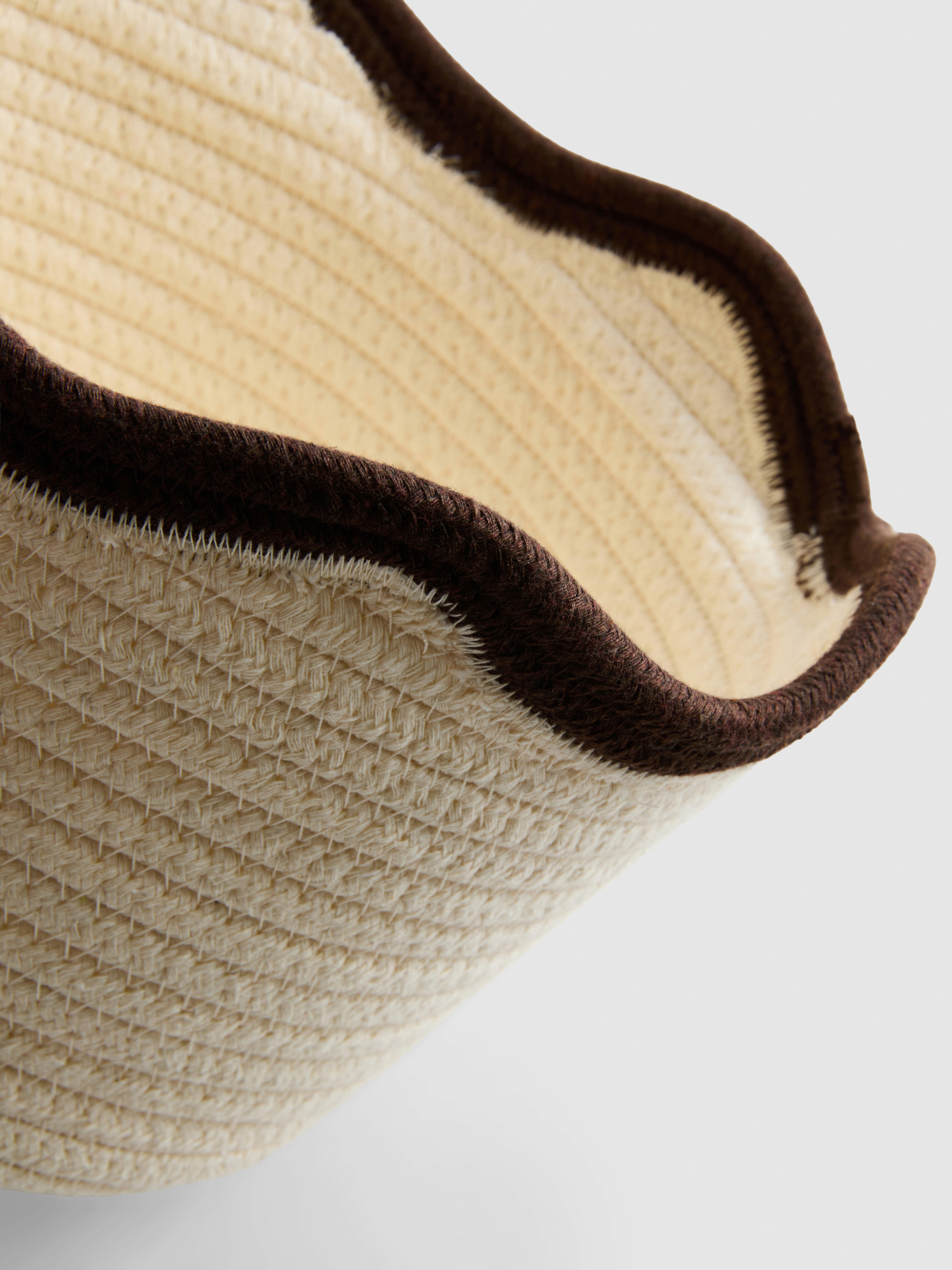 Scalloped Edge Storage Basket