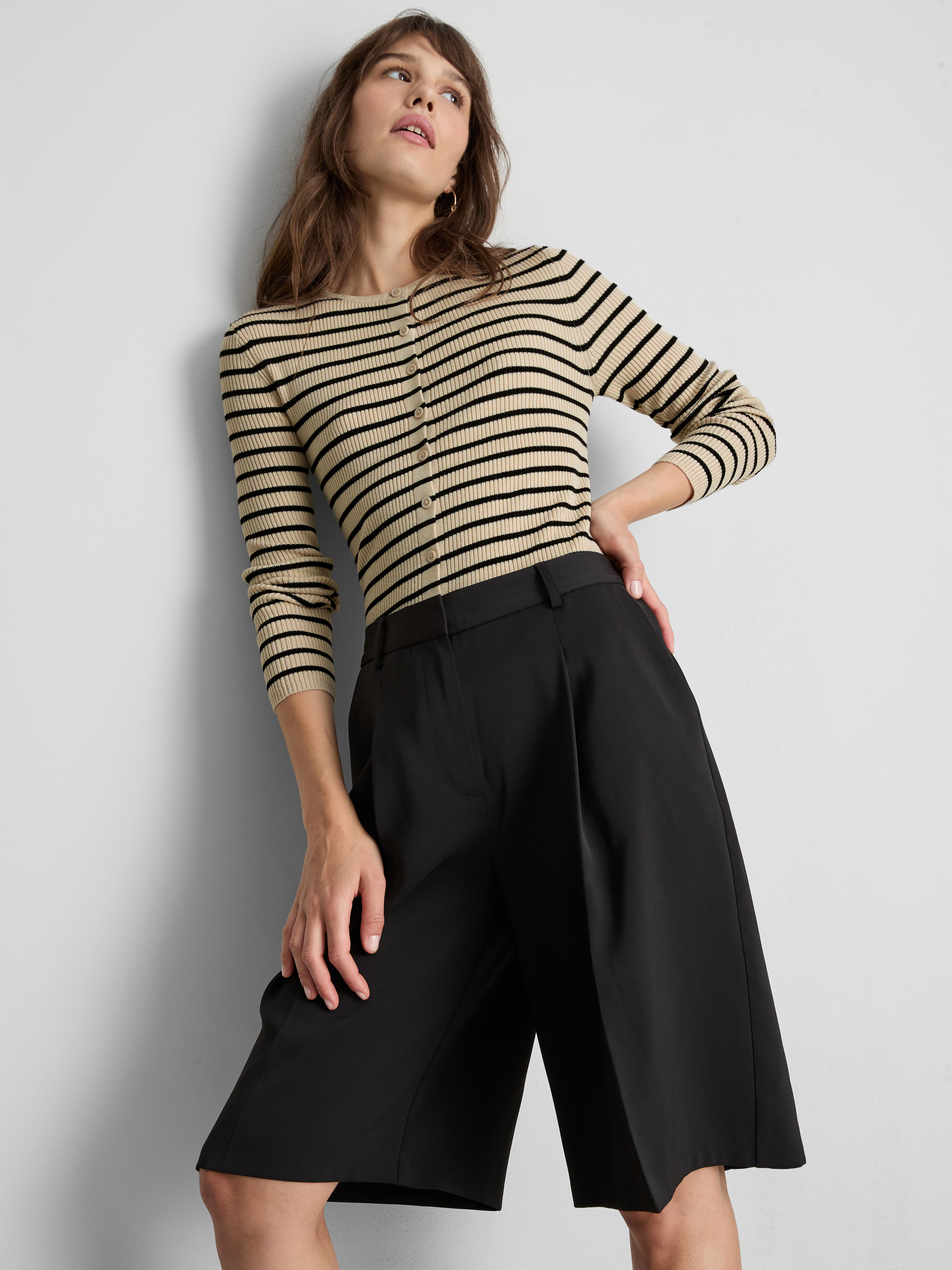 Geribd vest met ronde hals