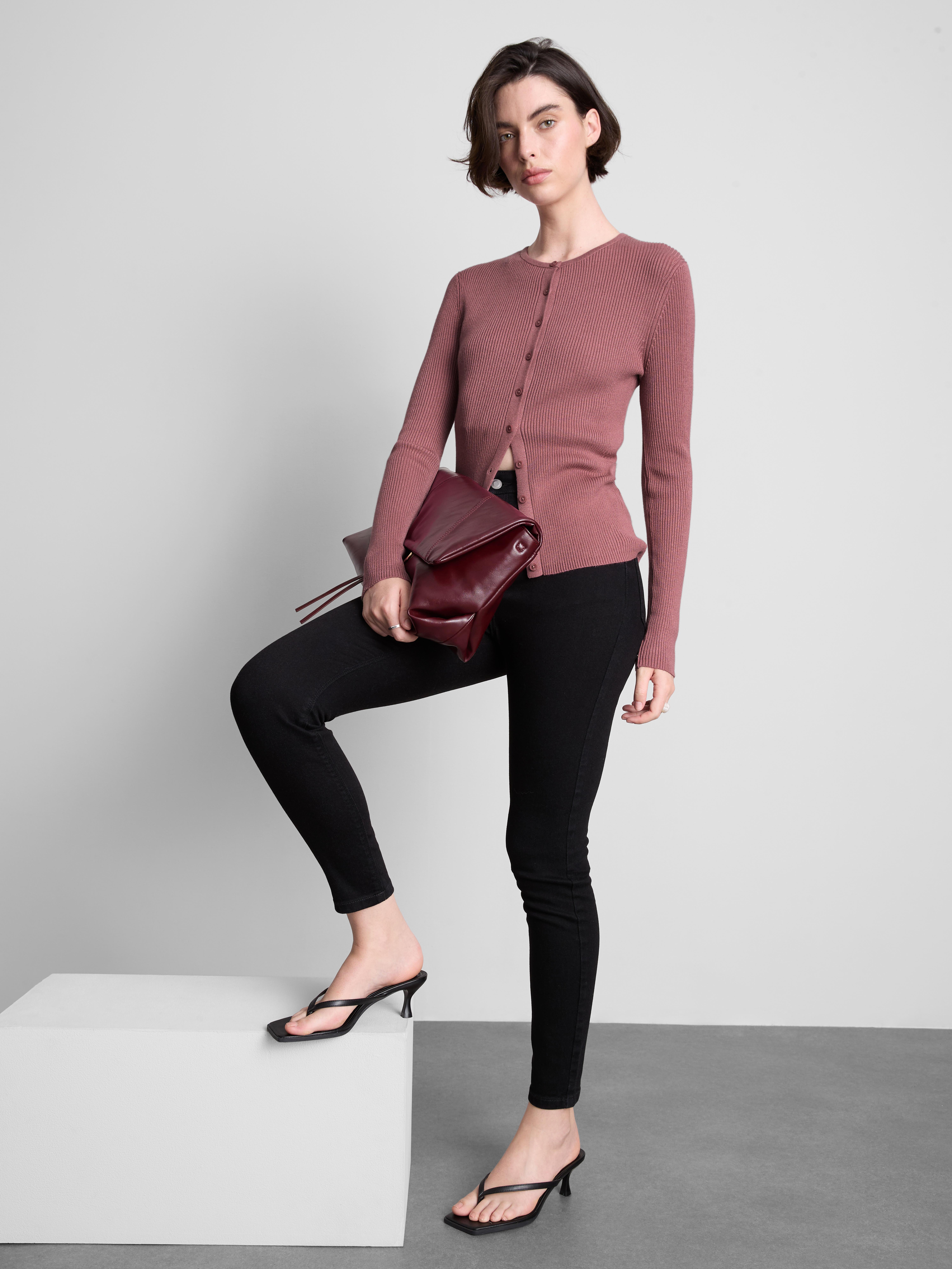 Cardigan girocollo a coste