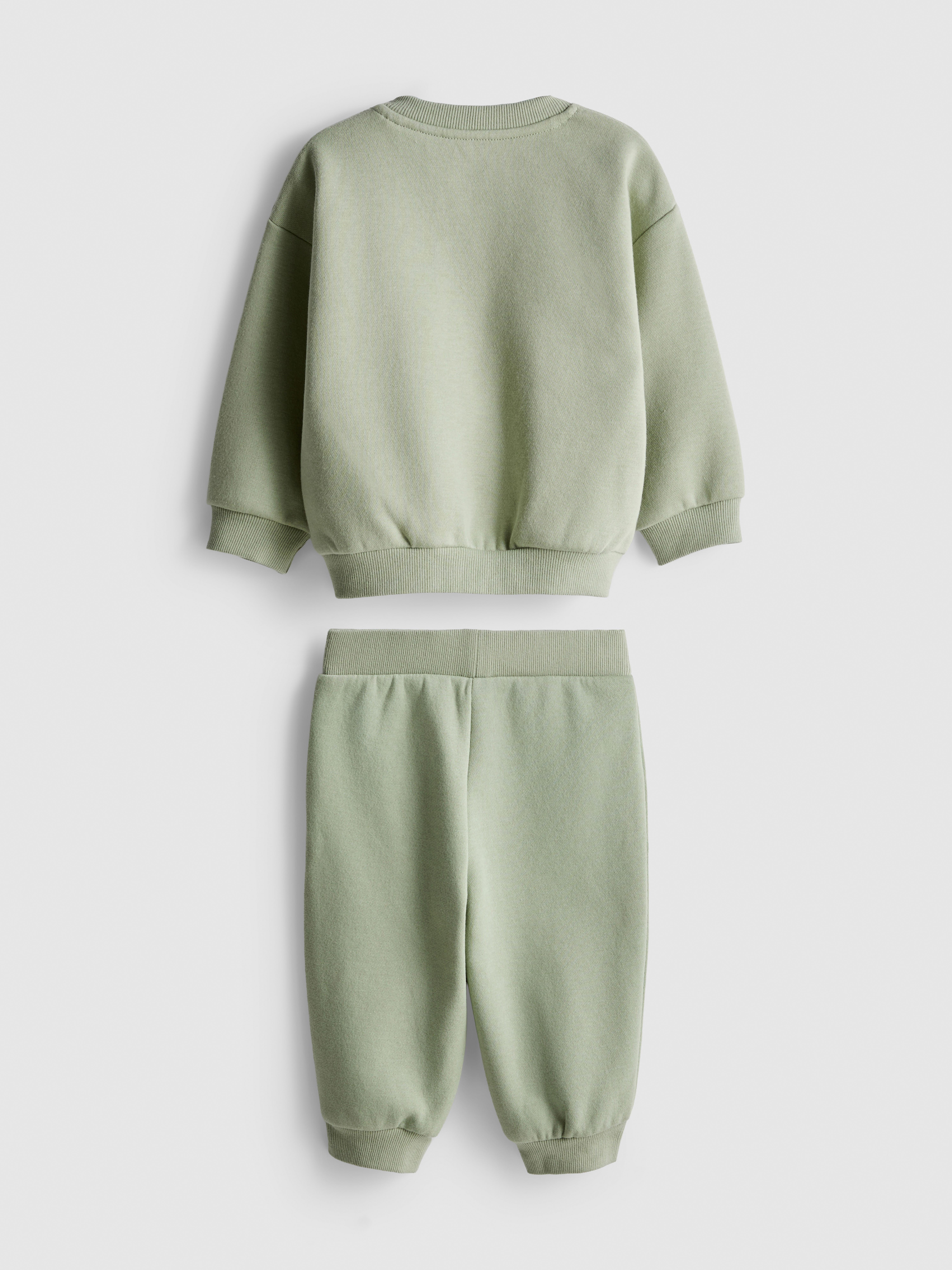 0-18mths | Disney’s Winnie The Pooh Sweatshirt and Joggers Newborn Set
