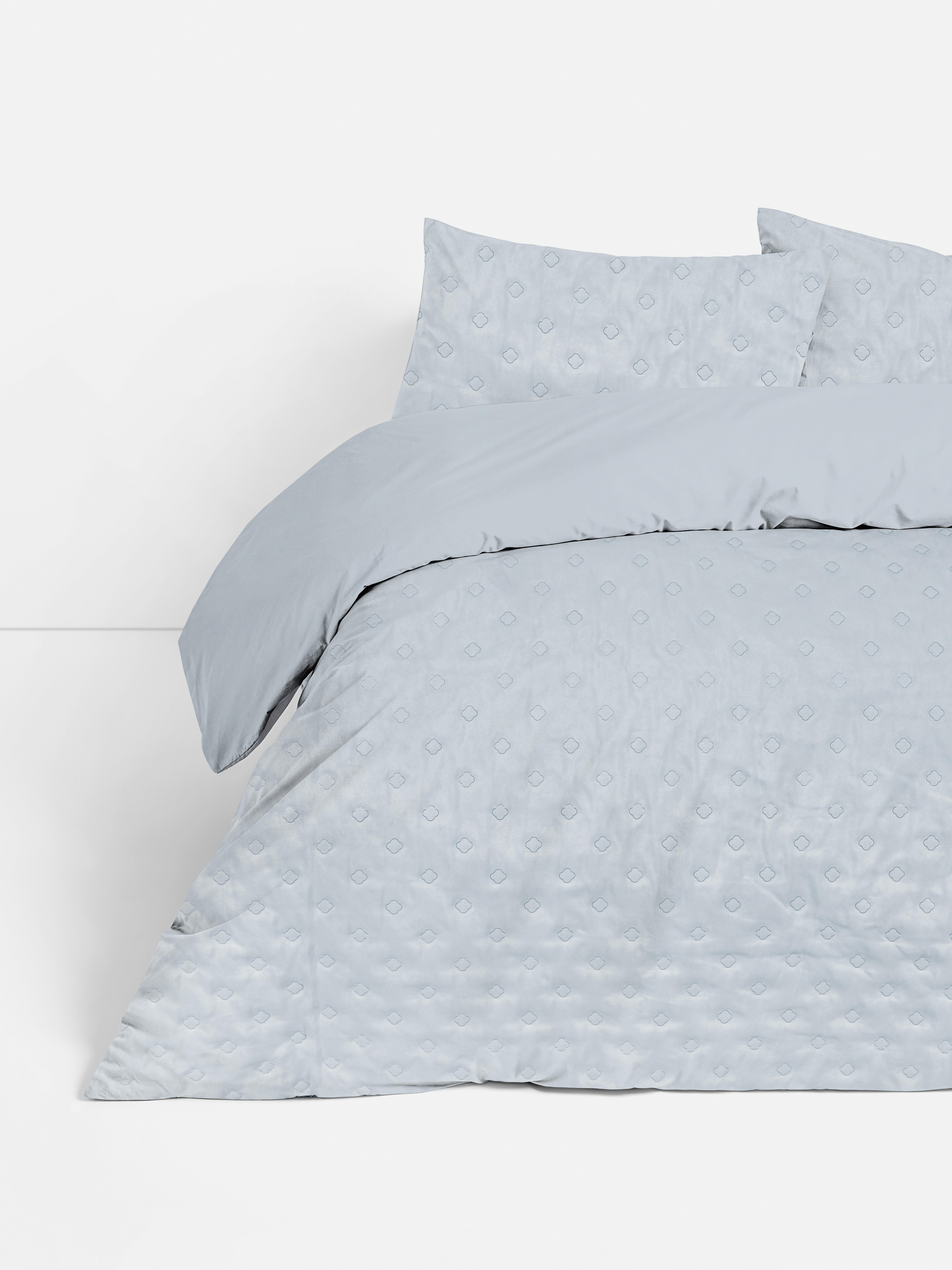 Textured Pinsonic Super King Duvet Cover Set Blue
