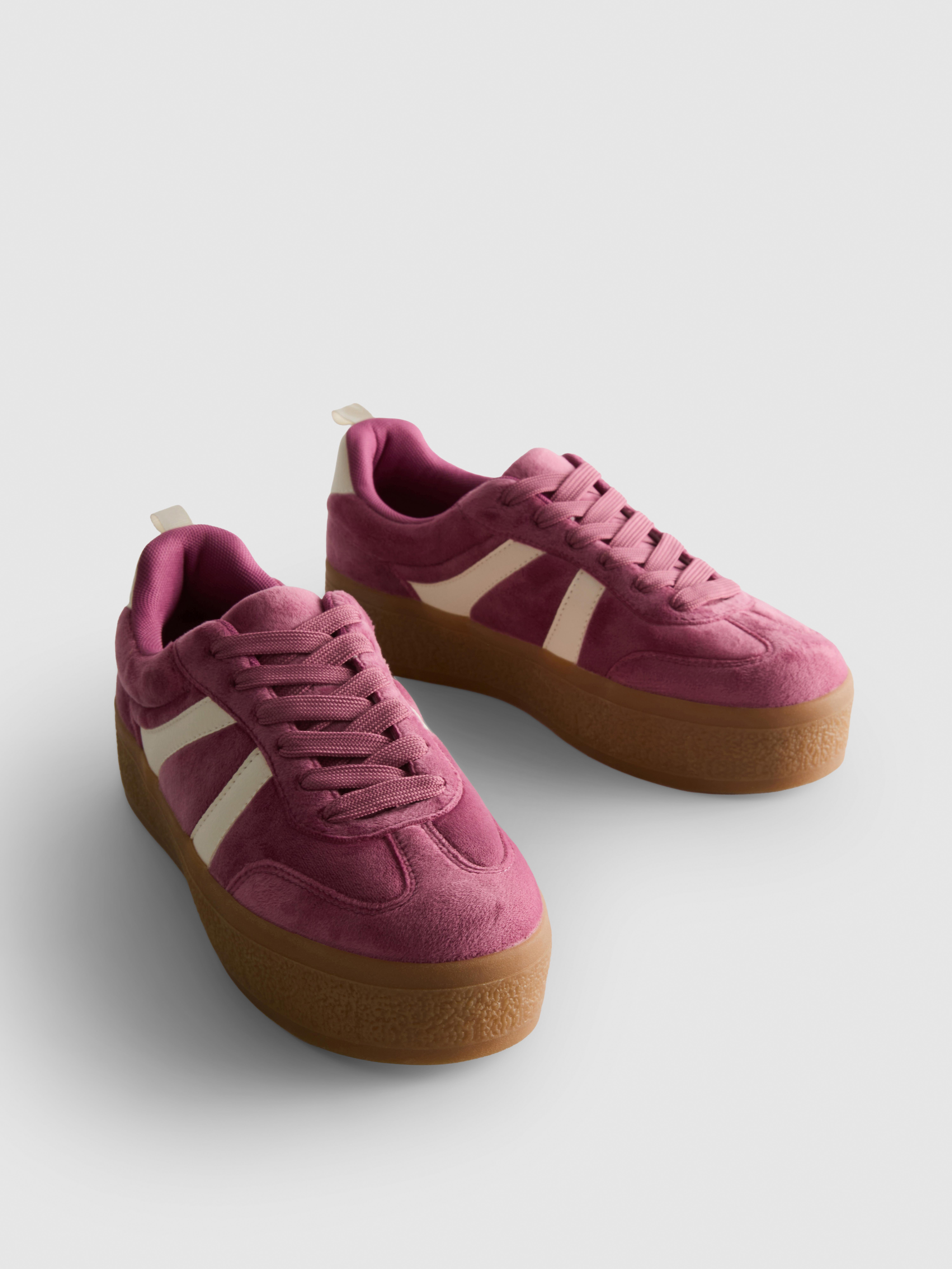 Faux Suede Flatform Gum Sole Sneakers