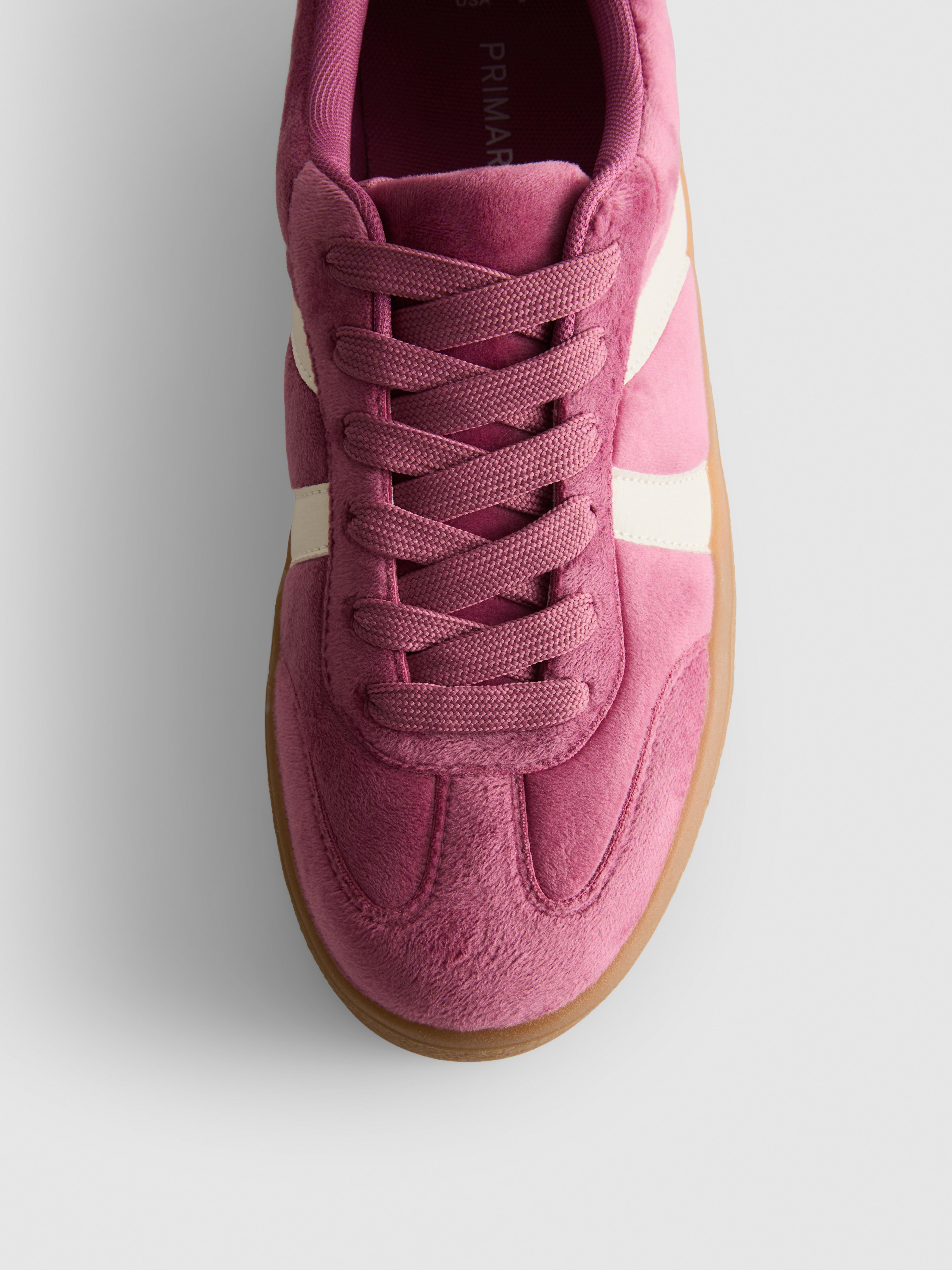 Faux Suede Flatform Gum Sole Sneakers