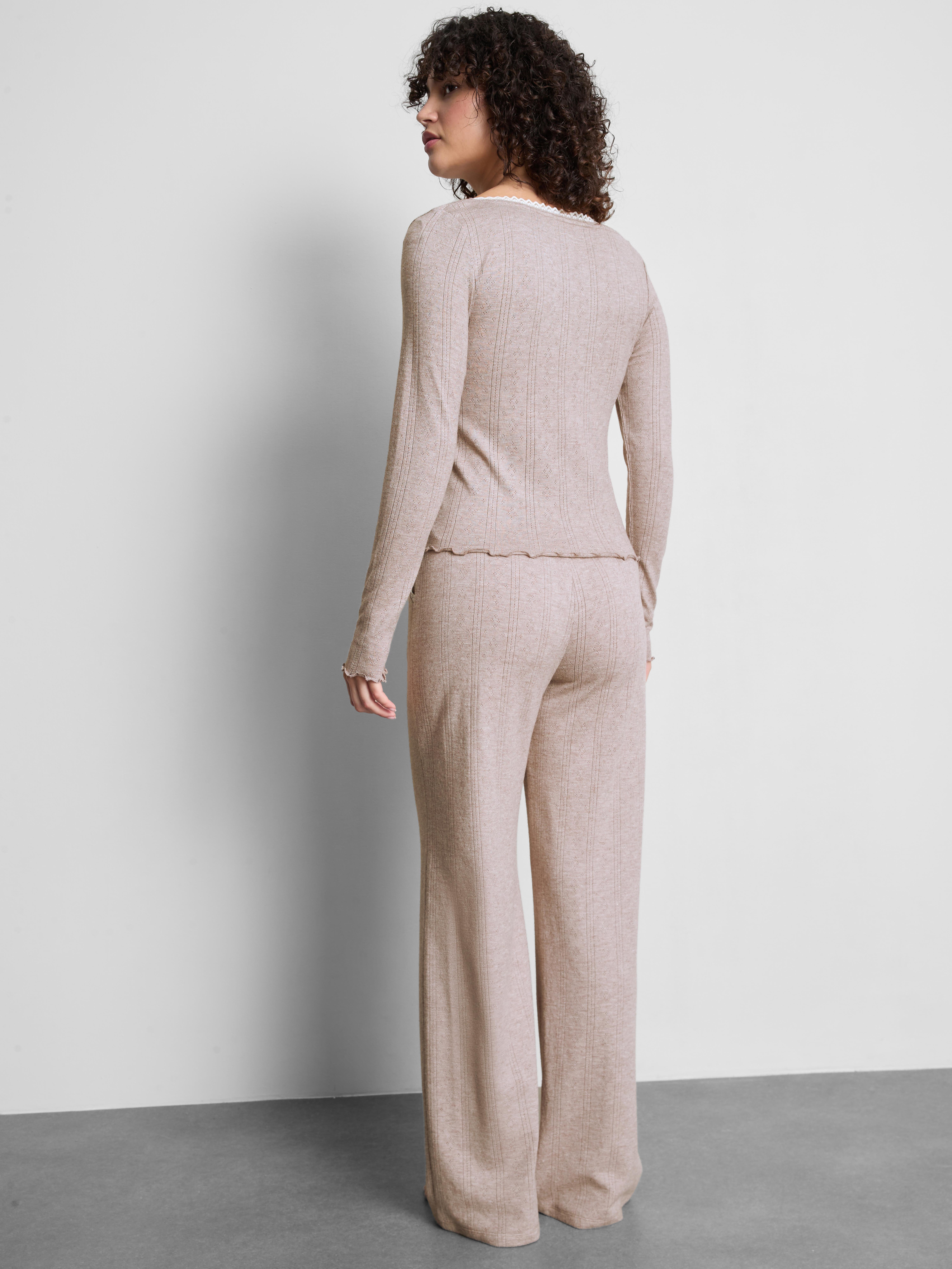 Love To Lounge Lace Detail Long Sleeve Pajama Top
