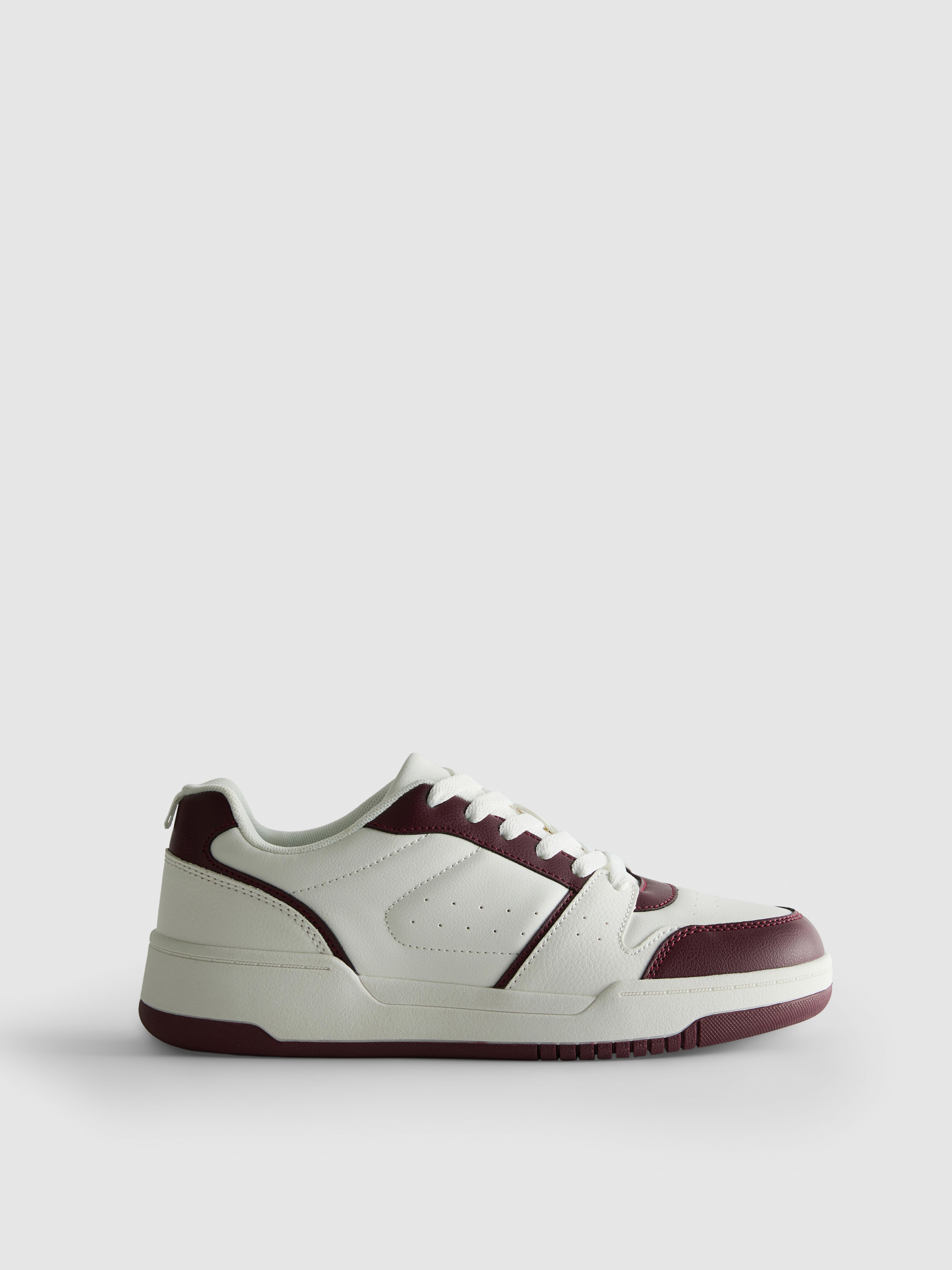 Sporty Low Top Sneakers