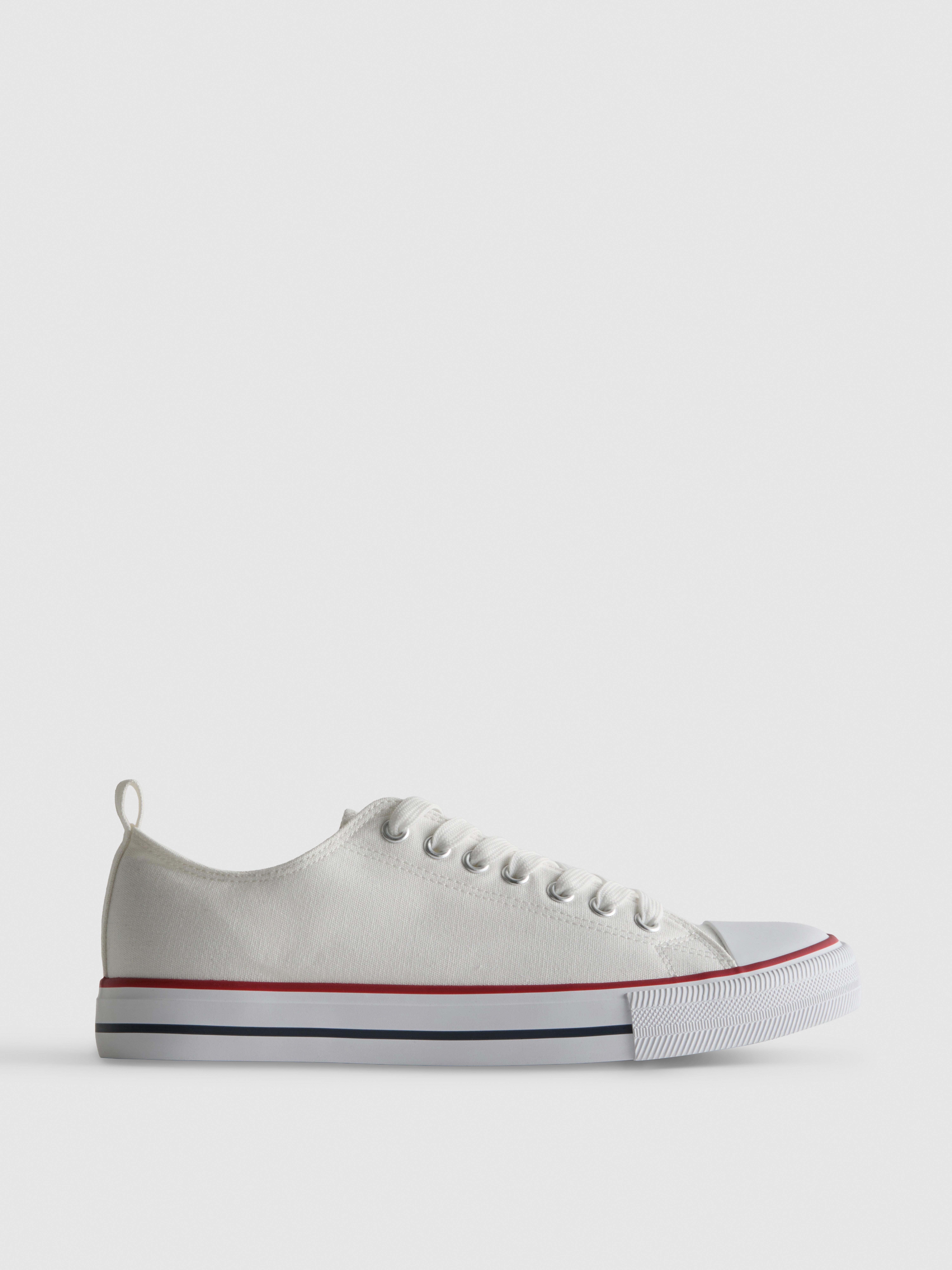Canvas Low-Top Trainers