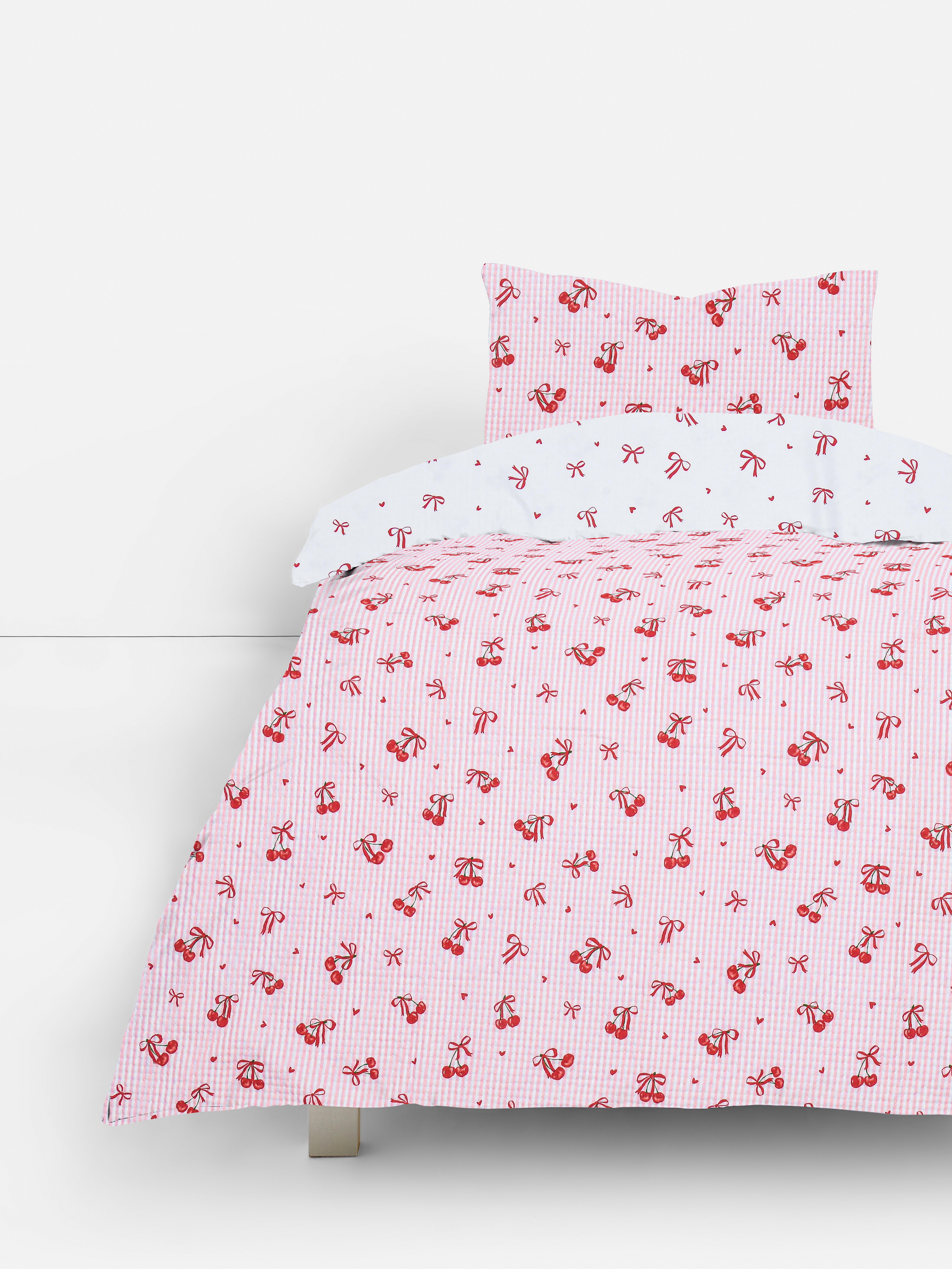 Bettwäsche mit Ultraschallsteppung und Kirsch- sowie Schleifendesign, Einzelbett