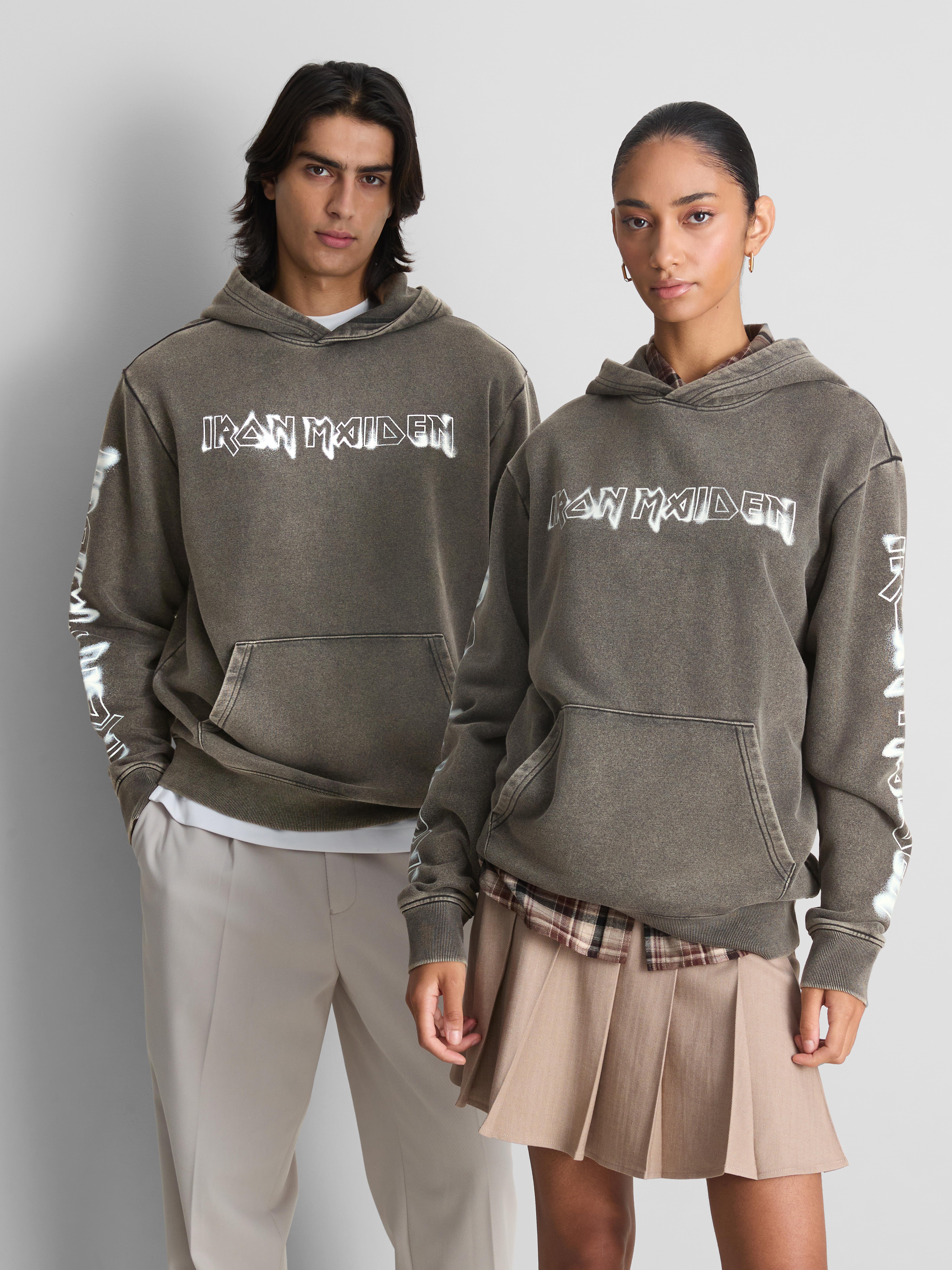 Sweat à capuche et motif Iron Maiden
