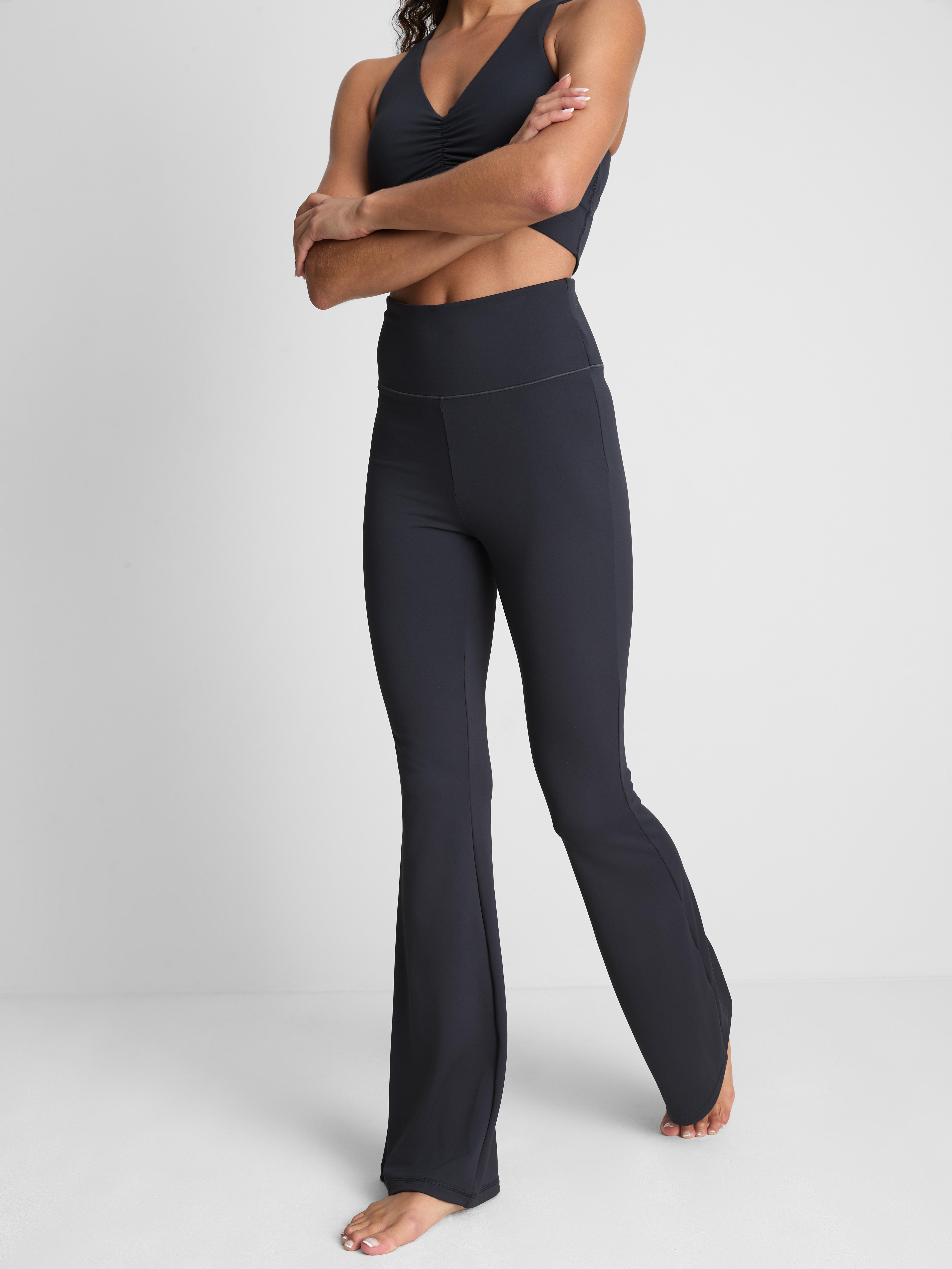 Buttery Soft Flared Active Leggings