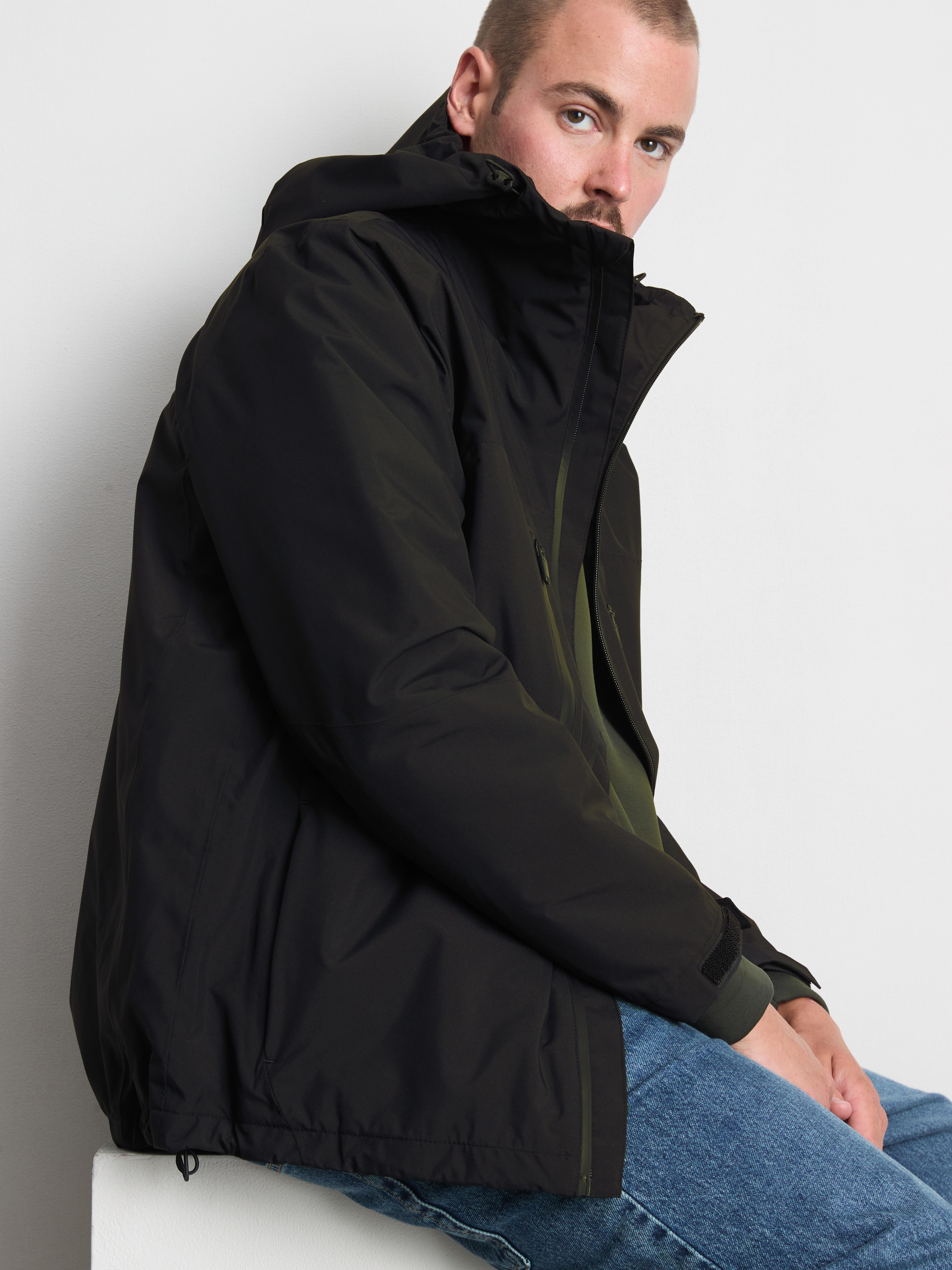 Hooded Zip Raincoat