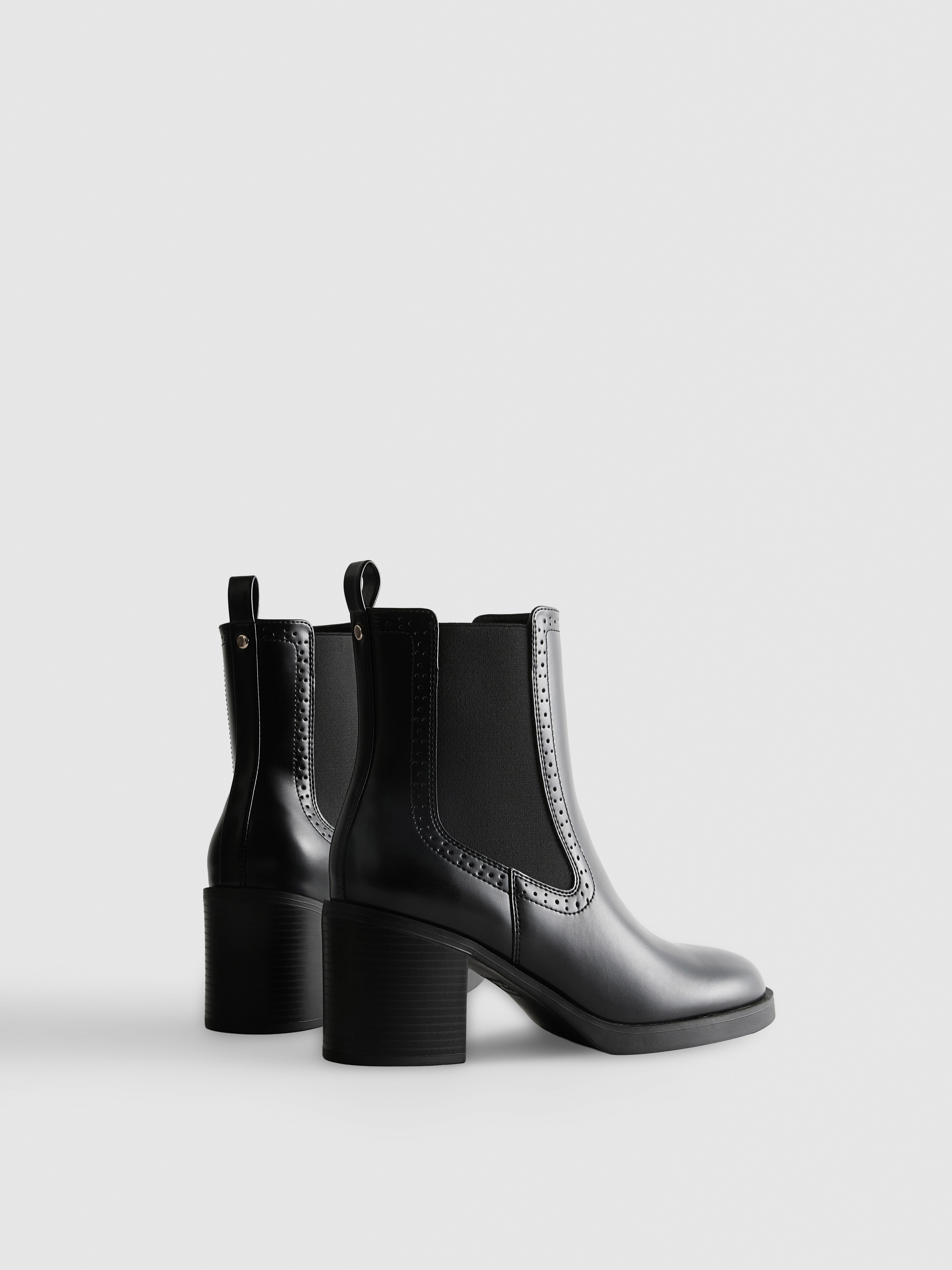 Block Heel Chelsea Boots